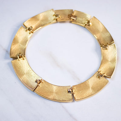 Vintage Monet Gold Collar Necklace by Monet - Vintage Meet Modern Vintage Jewelry - Chicago, Illinois - #oldhollywoodglamour #vintagemeetmodern #designervintage #jewelrybox #antiquejewelry #vintagejewelry
