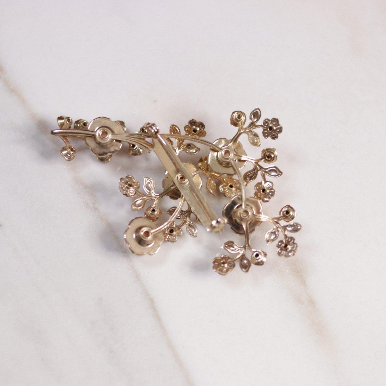 Vintage Pink Rhinestone and Pearl Spray Style Brooch by Unsigned Beauty - Vintage Meet Modern Vintage Jewelry - Chicago, Illinois - #oldhollywoodglamour #vintagemeetmodern #designervintage #jewelrybox #antiquejewelry #vintagejewelry