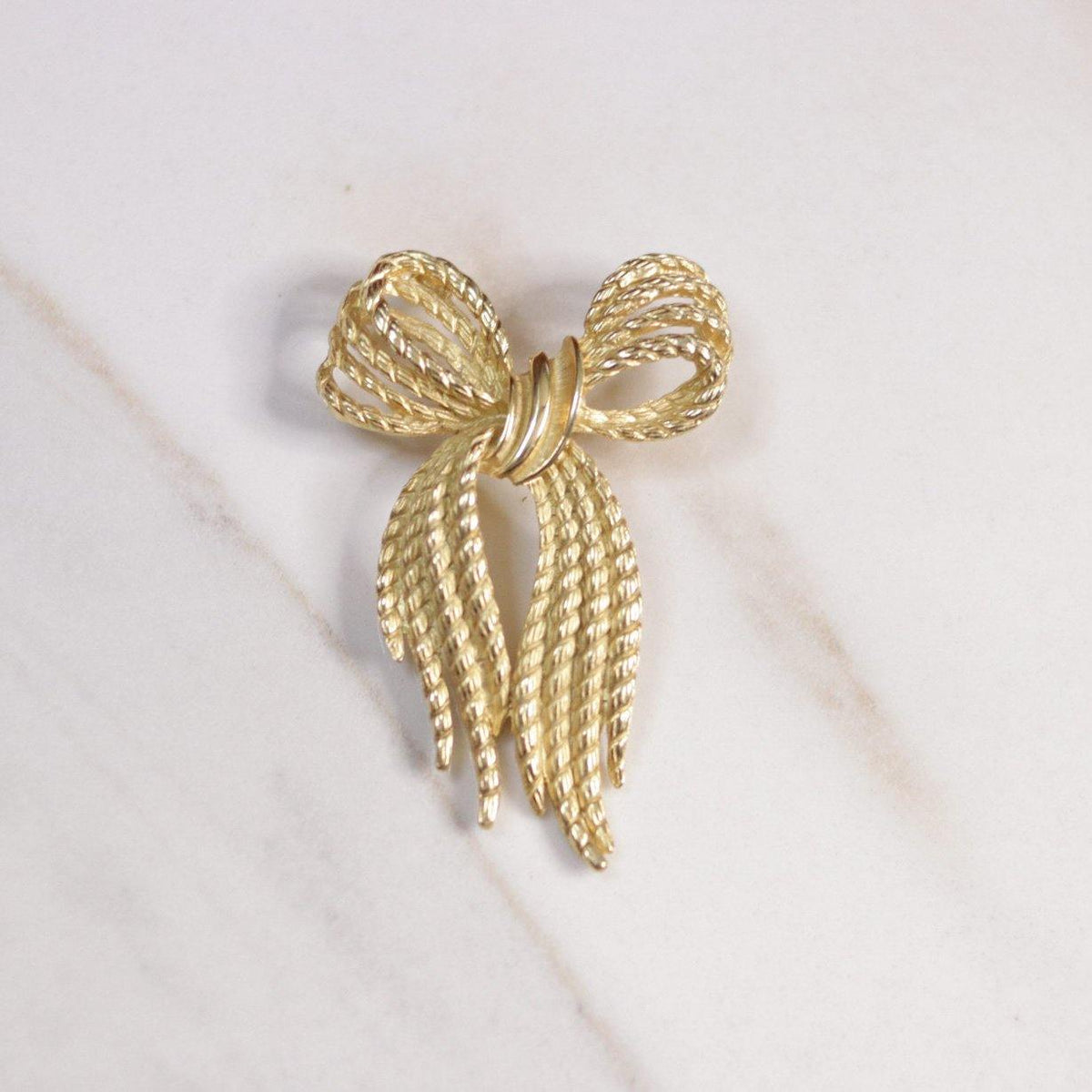 Vintage Gold Bow Brooch