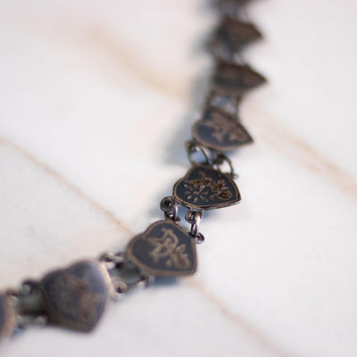 Vintage Siam Niello Silver Heart Link Bracelet with Thai Dancers by Thailand - Vintage Meet Modern Vintage Jewelry - Chicago, Illinois - #oldhollywoodglamour #vintagemeetmodern #designervintage #jewelrybox #antiquejewelry #vintagejewelry