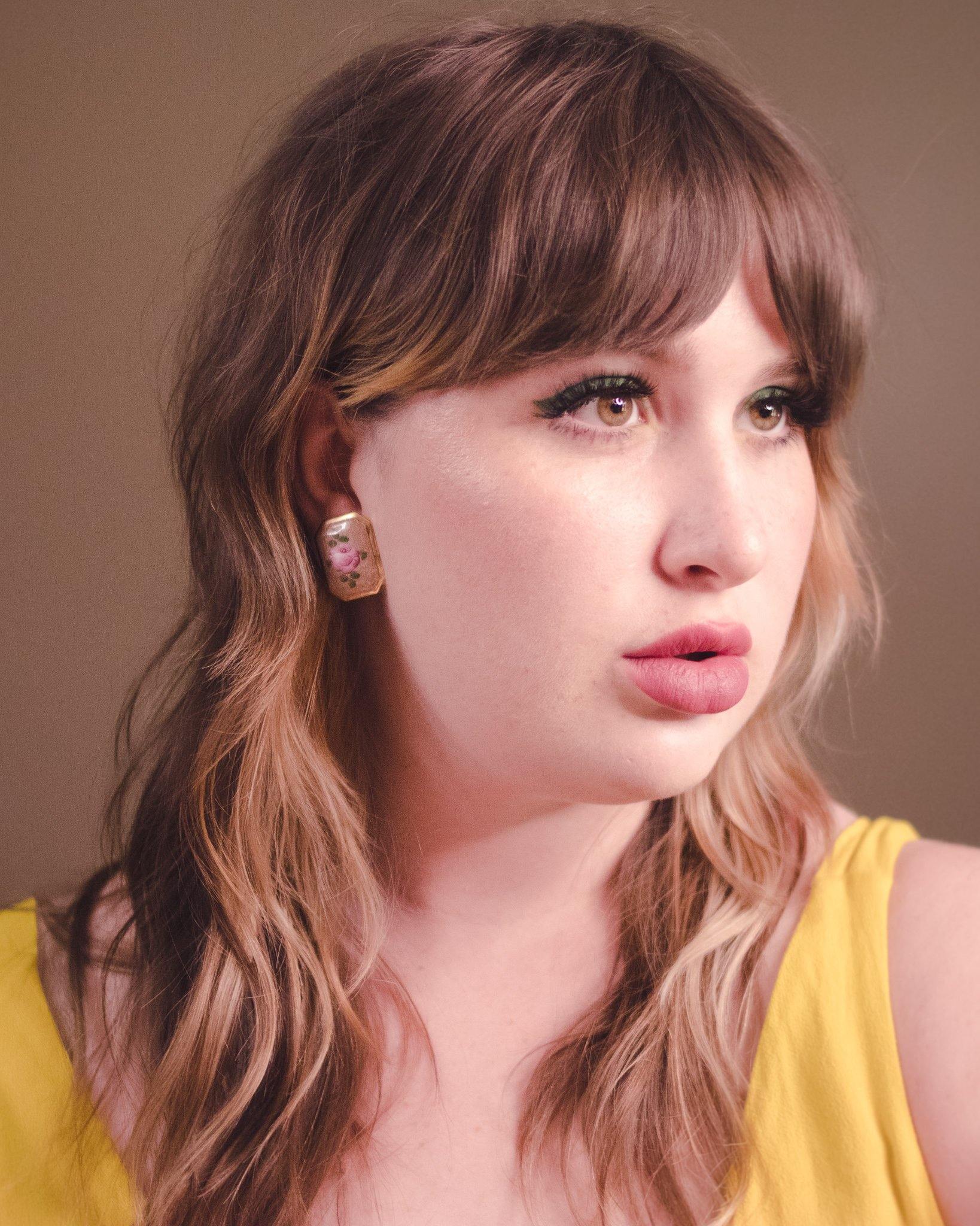 Vintage Pink Rose Guilloche Earrings by Unsigned Beauty - Vintage Meet Modern Vintage Jewelry - Chicago, Illinois - #oldhollywoodglamour #vintagemeetmodern #designervintage #jewelrybox #antiquejewelry #vintagejewelry