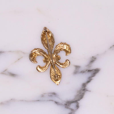 Vintage Red Rhinestone Fleur de Lis Brooch by Unsigned Beauty - Vintage Meet Modern Vintage Jewelry - Chicago, Illinois - #oldhollywoodglamour #vintagemeetmodern #designervintage #jewelrybox #antiquejewelry #vintagejewelry