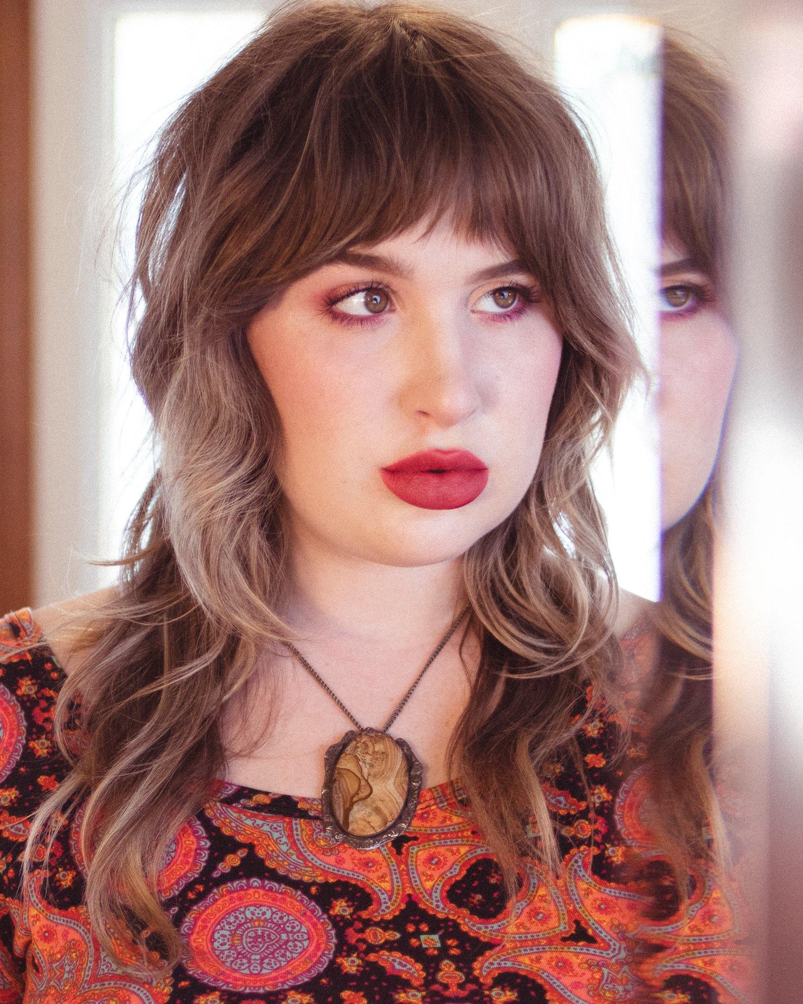 Vintage Picture Agate Statement Pendant Necklace Set In Sterling Silver by 1960s - Vintage Meet Modern Vintage Jewelry - Chicago, Illinois - #oldhollywoodglamour #vintagemeetmodern #designervintage #jewelrybox #antiquejewelry #vintagejewelry