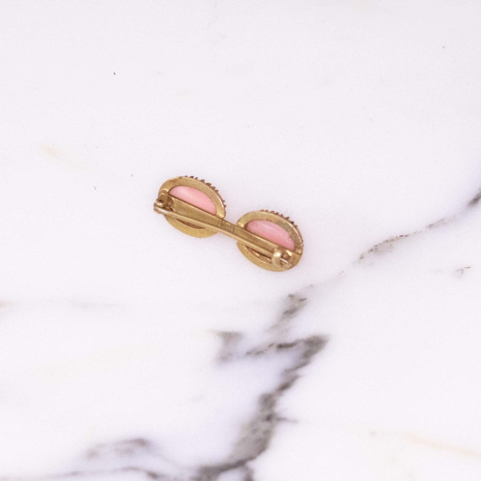 Vintage Victorian Petite Gold Tone Pale Pink Peach Glass Cabochon Brooch by Czech - Vintage Meet Modern Vintage Jewelry - Chicago, Illinois - #oldhollywoodglamour #vintagemeetmodern #designervintage #jewelrybox #antiquejewelry #vintagejewelry