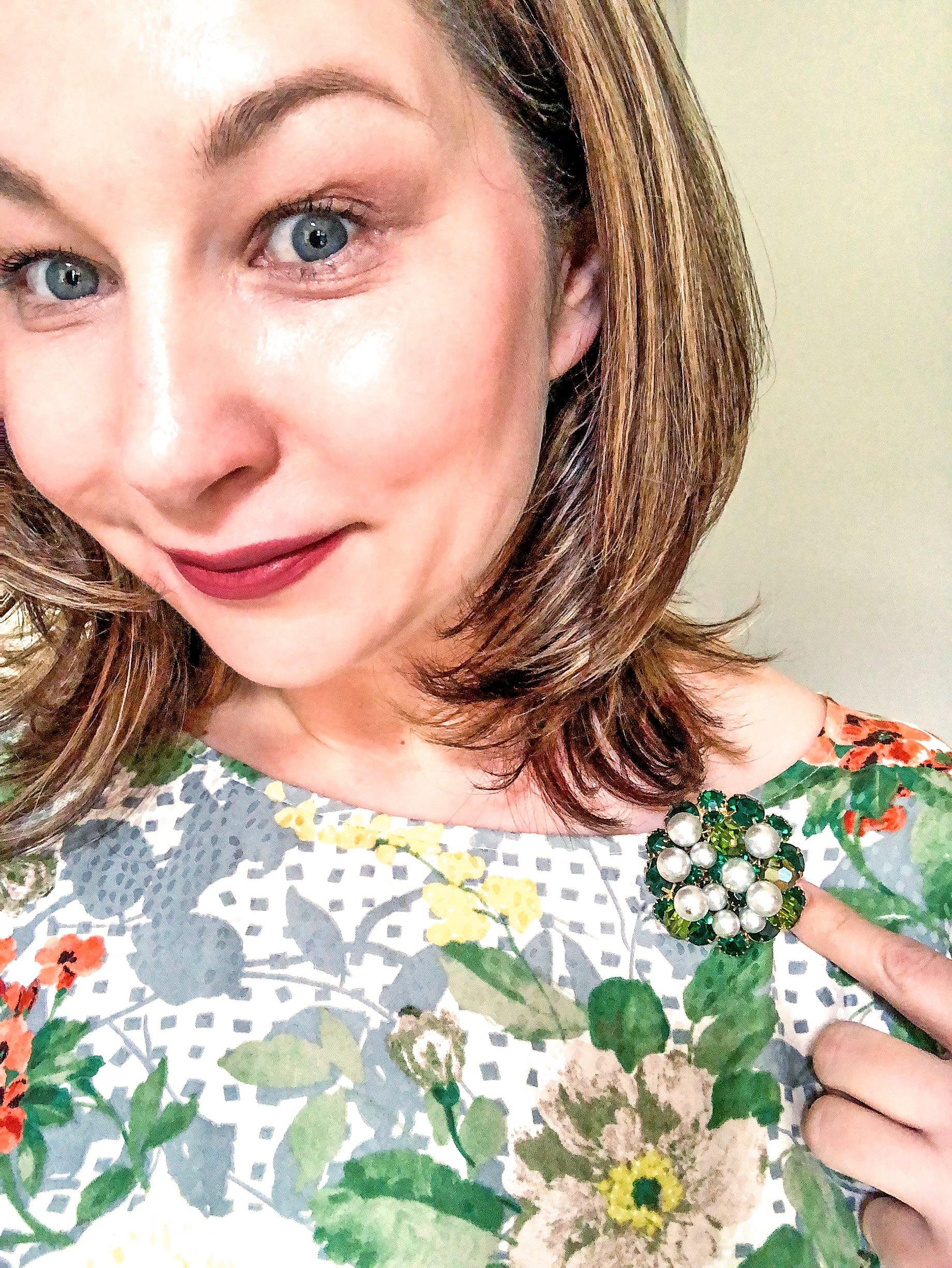 Vintage Shade of Green Rhinestone Brooch with Gray Cha Cha Pearl by Juliana - Vintage Meet Modern Vintage Jewelry - Chicago, Illinois - #oldhollywoodglamour #vintagemeetmodern #designervintage #jewelrybox #antiquejewelry #vintagejewelry