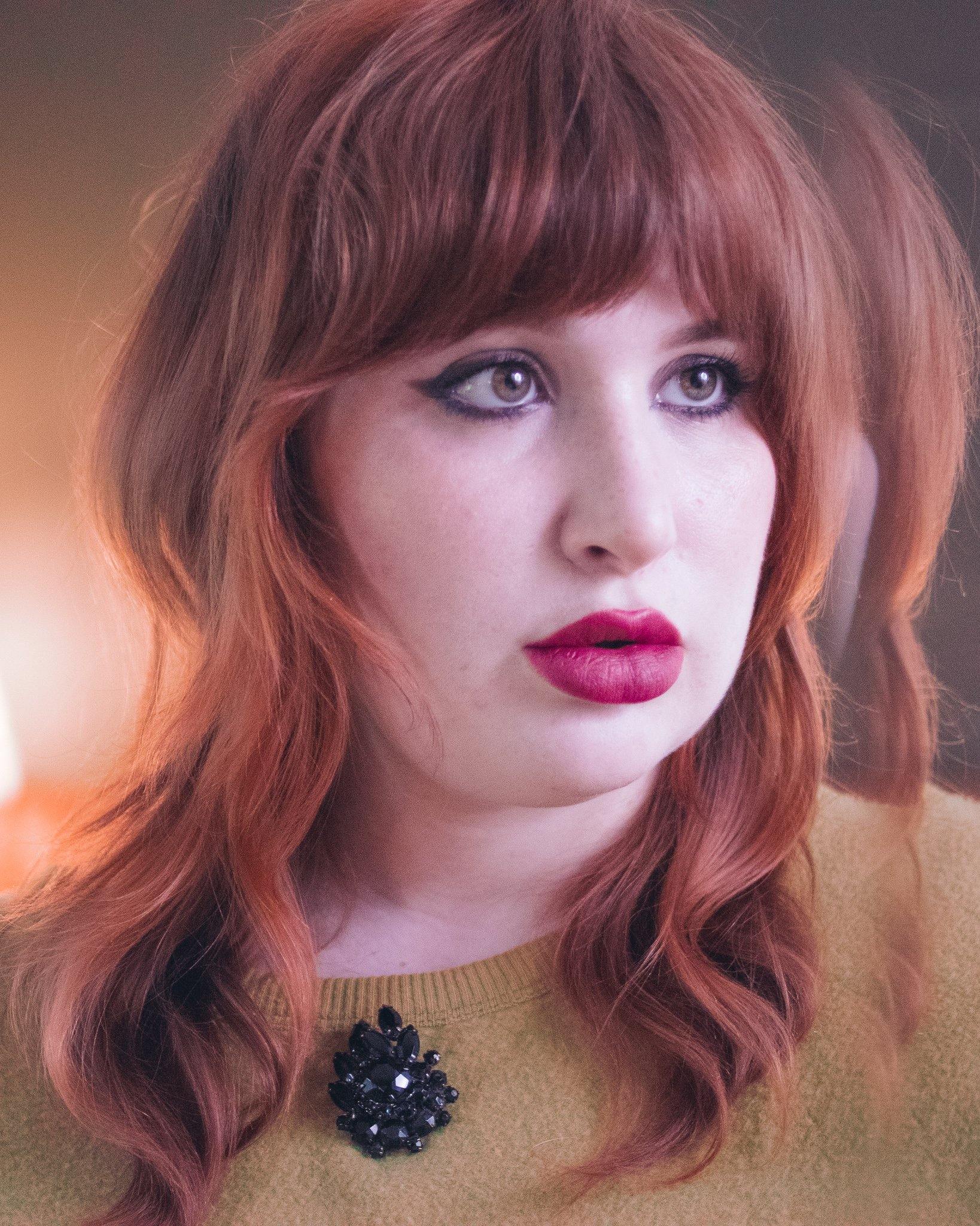 Vintage Small Jet Rhinestone Brooch by Unsigned Beauty - Vintage Meet Modern Vintage Jewelry - Chicago, Illinois - #oldhollywoodglamour #vintagemeetmodern #designervintage #jewelrybox #antiquejewelry #vintagejewelry