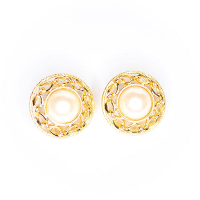 Vintage Round Pearl and Gold Statement Earrings by Unsigned Beauty - Vintage Meet Modern Vintage Jewelry - Chicago, Illinois - #oldhollywoodglamour #vintagemeetmodern #designervintage #jewelrybox #antiquejewelry #vintagejewelry