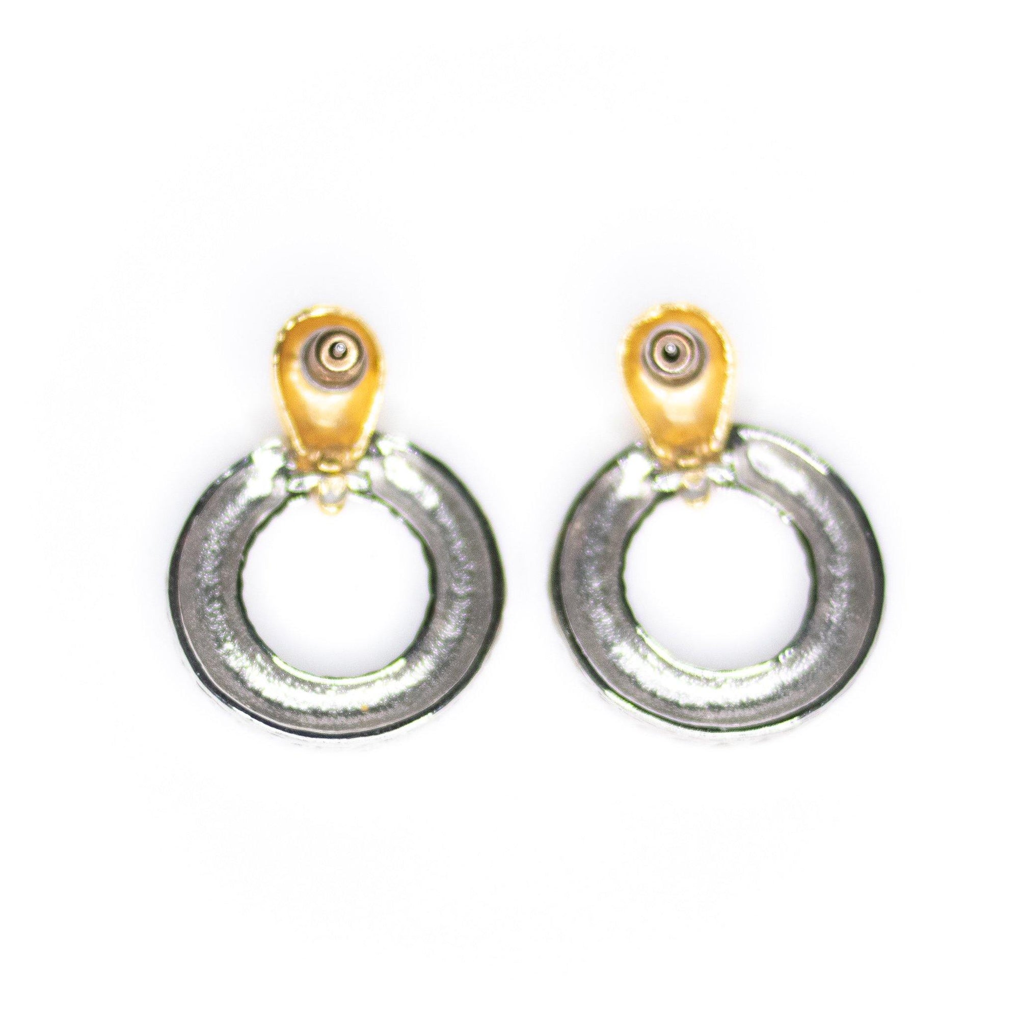 Vintage Gold and Silver Cable Doorknocker Earrings by Unsigned Beauty - Vintage Meet Modern Vintage Jewelry - Chicago, Illinois - #oldhollywoodglamour #vintagemeetmodern #designervintage #jewelrybox #antiquejewelry #vintagejewelry