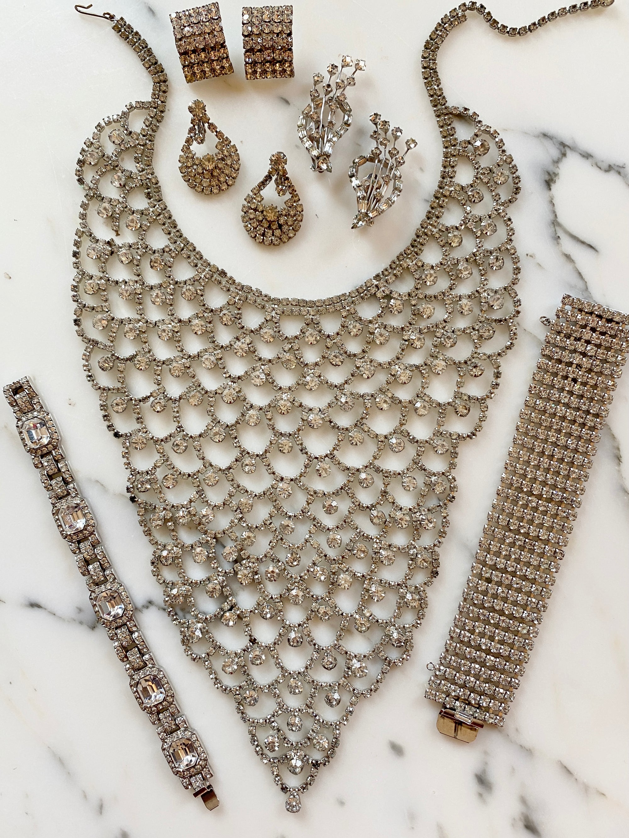 Massive Art Deco Crystal Bib Necklace by Vintage Meet Modern - Vintage Meet Modern Vintage Jewelry - Chicago, Illinois - #oldhollywoodglamour #vintagemeetmodern #designervintage #jewelrybox #antiquejewelry #vintagejewelry