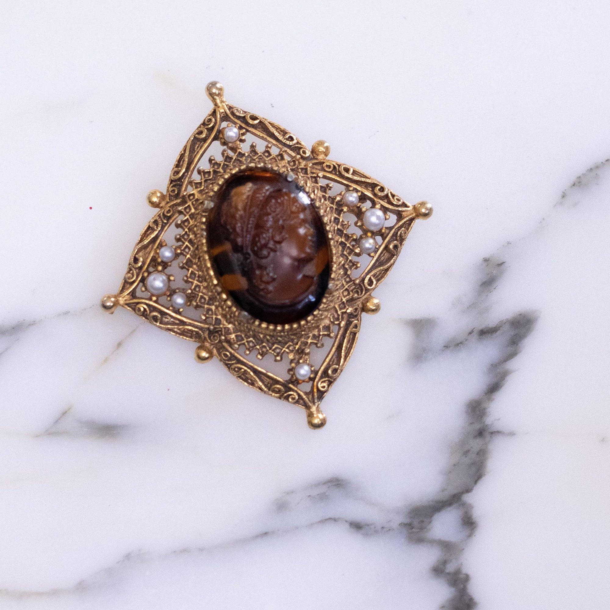 Vintage Florenza Cameo Tortoise with Faux Pearls by Florenza - Vintage Meet Modern Vintage Jewelry - Chicago, Illinois - #oldhollywoodglamour #vintagemeetmodern #designervintage #jewelrybox #antiquejewelry #vintagejewelry