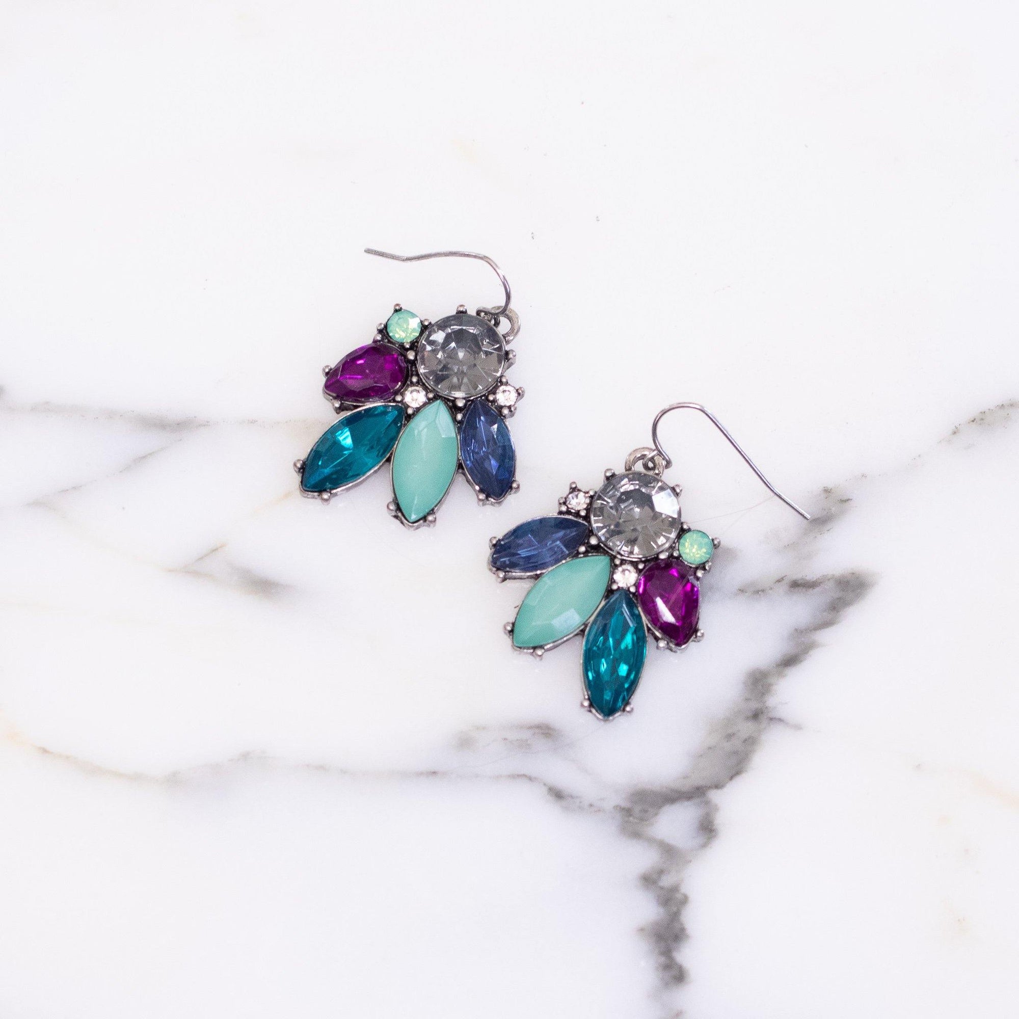 Sparkling Rhinestone Earrings by Vintage Meet Modern - Vintage Meet Modern Vintage Jewelry - Chicago, Illinois - #oldhollywoodglamour #vintagemeetmodern #designervintage #jewelrybox #antiquejewelry #vintagejewelry