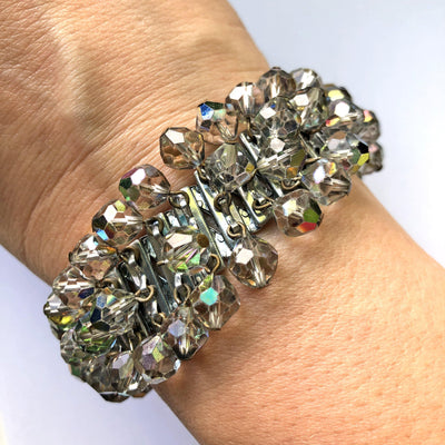 Vintage Gray Iridescent Aurora Borealis Cha-Cha Bracelet by Japan - Vintage Meet Modern Vintage Jewelry - Chicago, Illinois - #oldhollywoodglamour #vintagemeetmodern #designervintage #jewelrybox #antiquejewelry #vintagejewelry