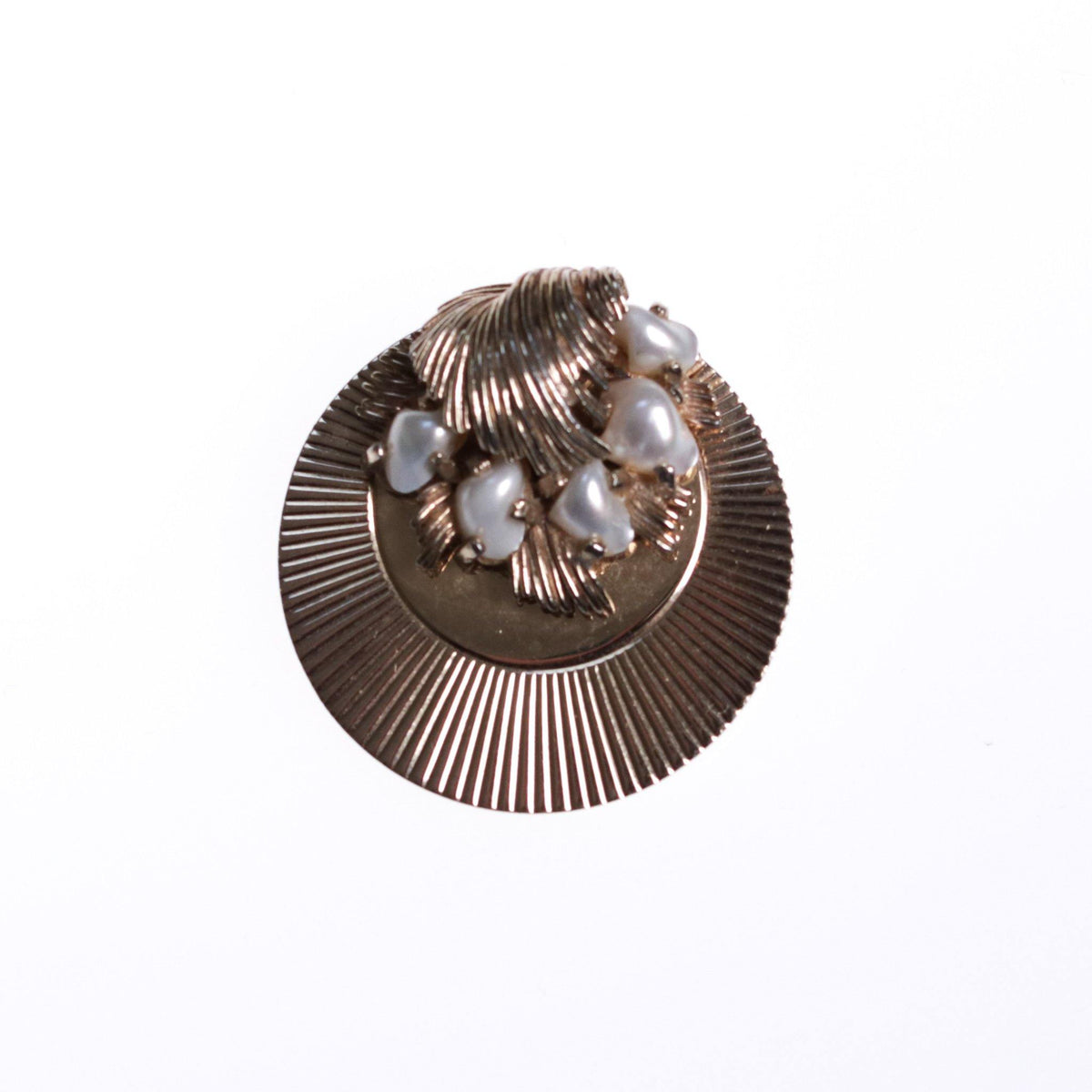 Boucher Gold Brooch With Faux Pearls
