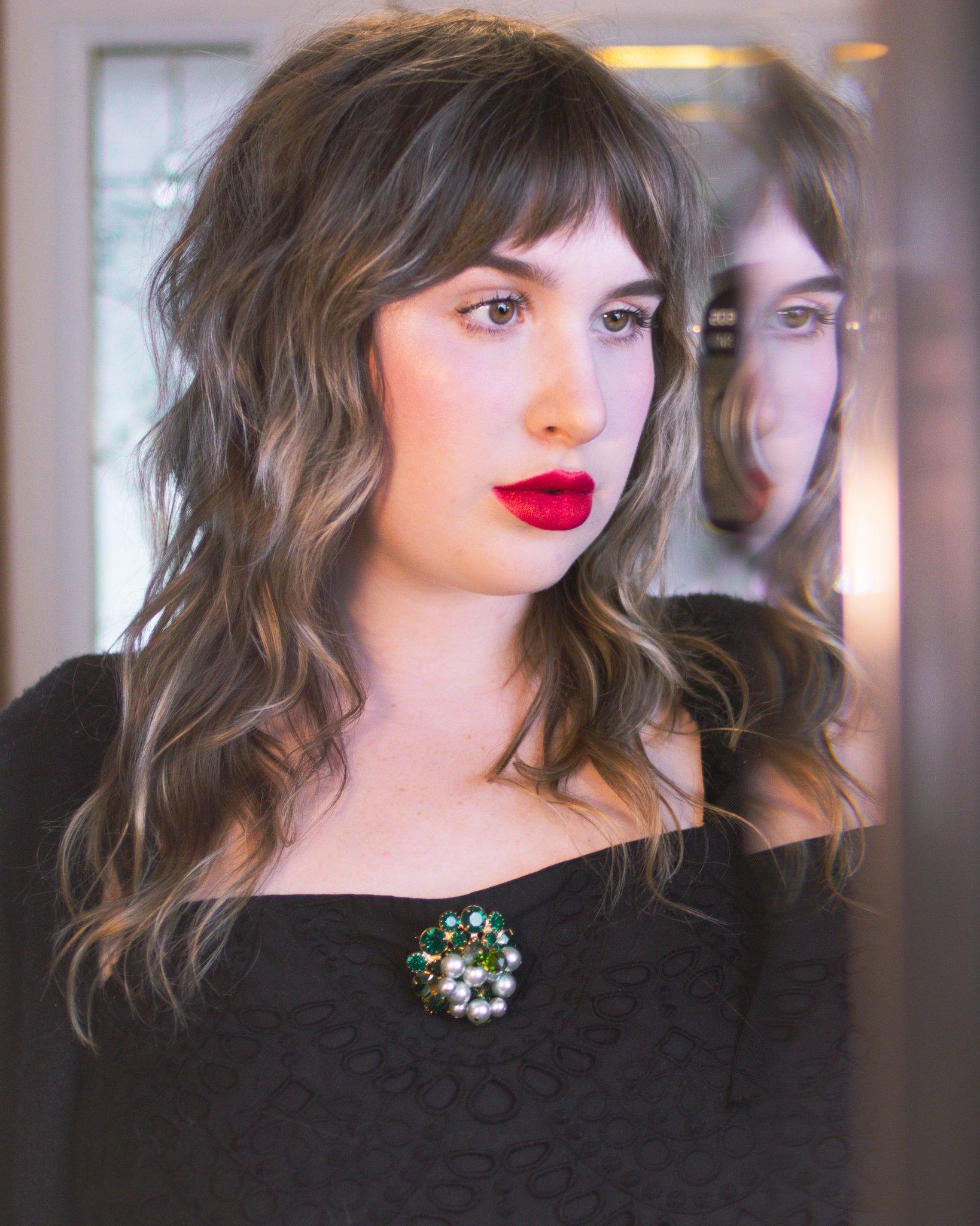 Vintage Shade of Green Rhinestone Brooch with Gray Cha Cha Pearl by Juliana - Vintage Meet Modern Vintage Jewelry - Chicago, Illinois - #oldhollywoodglamour #vintagemeetmodern #designervintage #jewelrybox #antiquejewelry #vintagejewelry