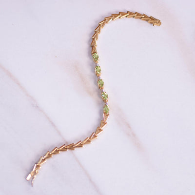 Vintage Peridot Tennis Bracelet 18kt Gold Over Sterling Silver by Peridot - Vintage Meet Modern Vintage Jewelry - Chicago, Illinois - #oldhollywoodglamour #vintagemeetmodern #designervintage #jewelrybox #antiquejewelry #vintagejewelry