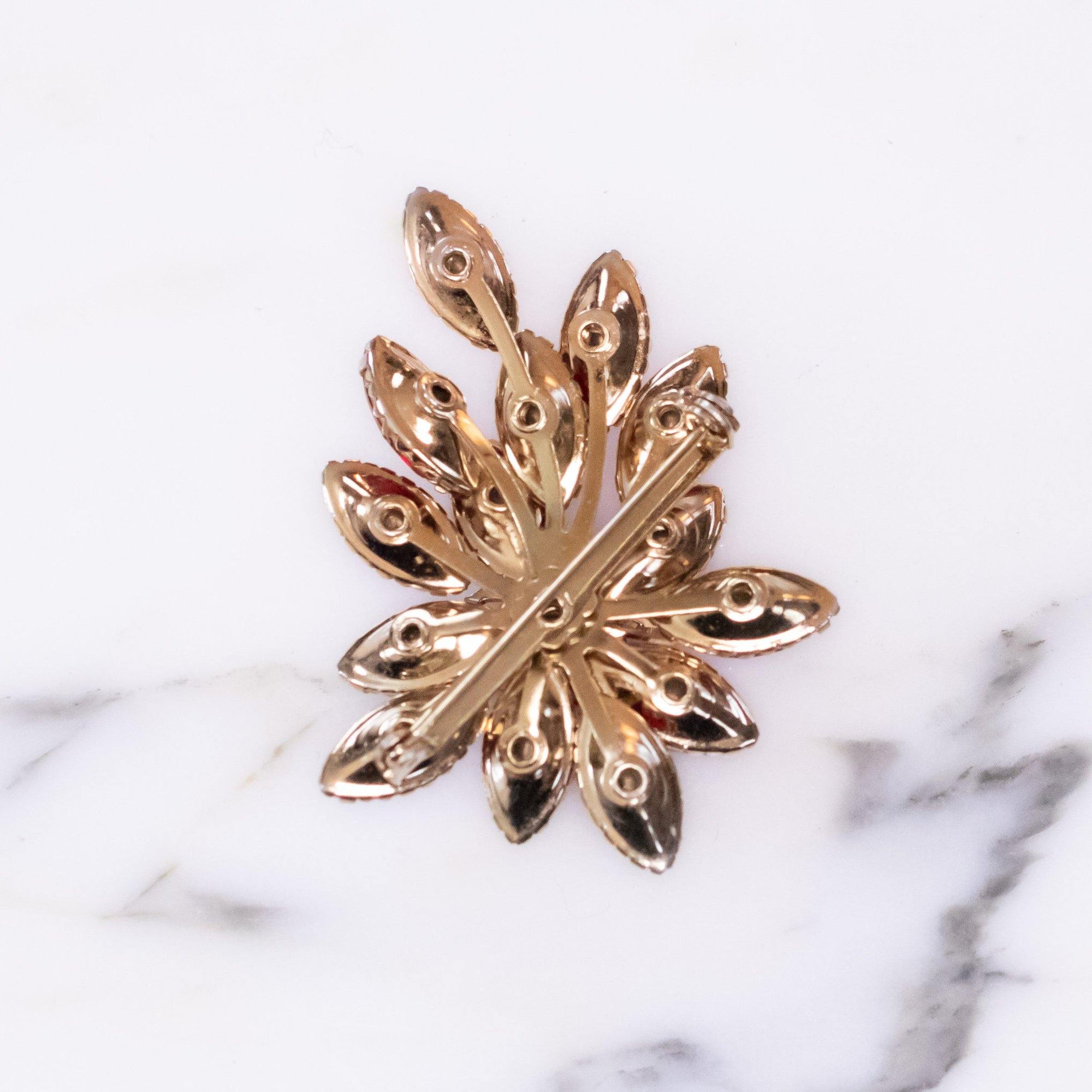 Vintage Petite Red Rhinestone Brooch by Vintage Meet Modern - Vintage Meet Modern Vintage Jewelry - Chicago, Illinois - #oldhollywoodglamour #vintagemeetmodern #designervintage #jewelrybox #antiquejewelry #vintagejewelry