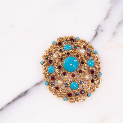 Vintage Weiss Renaissance Revival Brooch by Vintage Meet Modern  - Vintage Meet Modern Vintage Jewelry - Chicago, Illinois - #oldhollywoodglamour #vintagemeetmodern #designervintage #jewelrybox #antiquejewelry #vintagejewelry