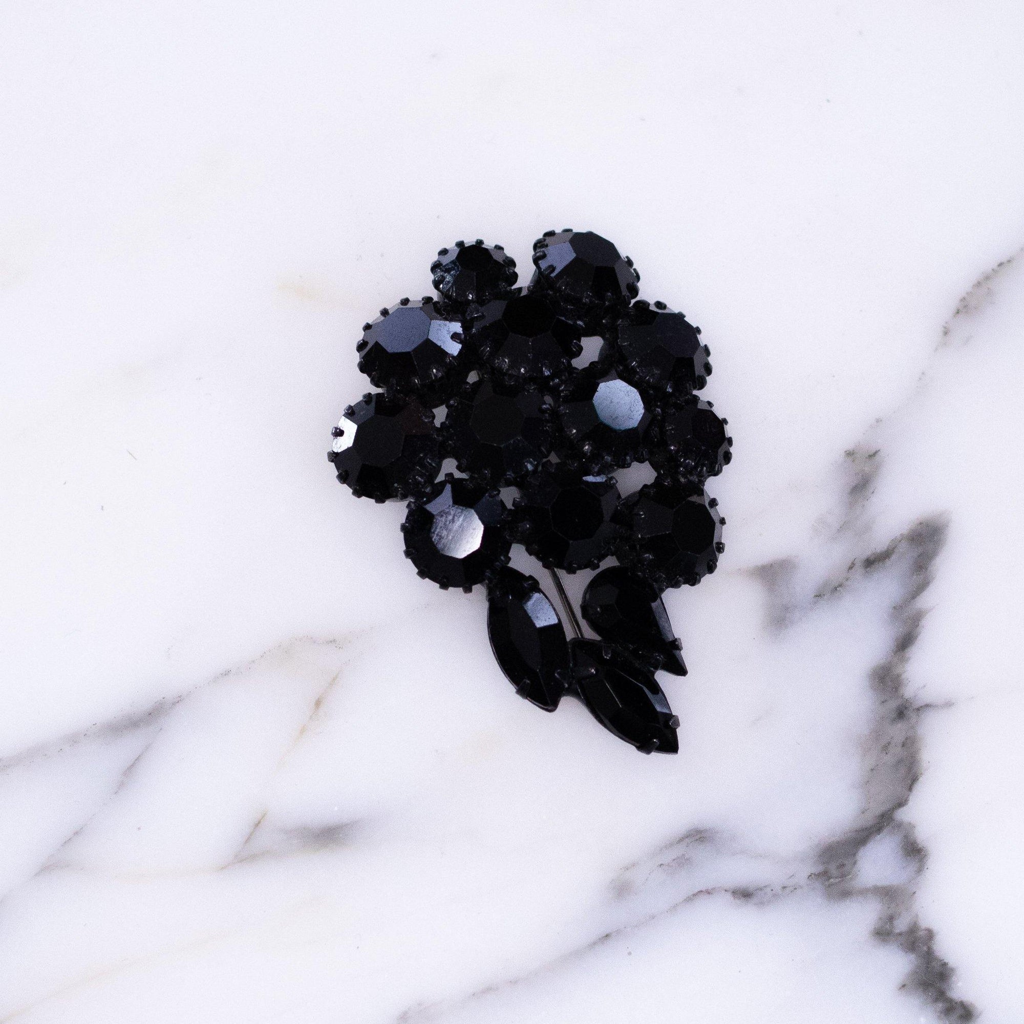 Vintage Jet Crystal Cluster Style Brooch by Vintage Meet Modern - Vintage Meet Modern Vintage Jewelry - Chicago, Illinois - #oldhollywoodglamour #vintagemeetmodern #designervintage #jewelrybox #antiquejewelry #vintagejewelry