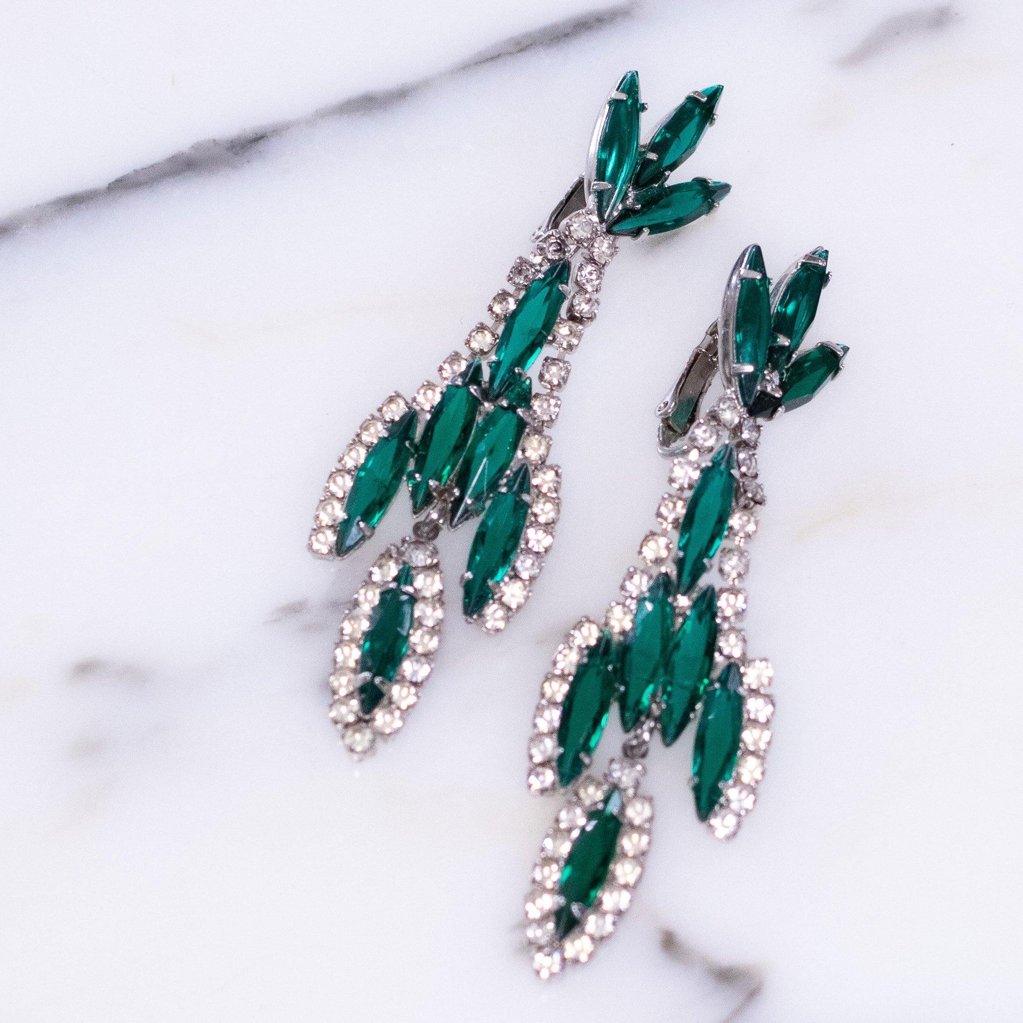 Vintage Emerald and Diamante Crystal Dangling Statement Earrings by Vintage Meet Modern - Vintage Meet Modern Vintage Jewelry - Chicago, Illinois - #oldhollywoodglamour #vintagemeetmodern #designervintage #jewelrybox #antiquejewelry #vintagejewelry