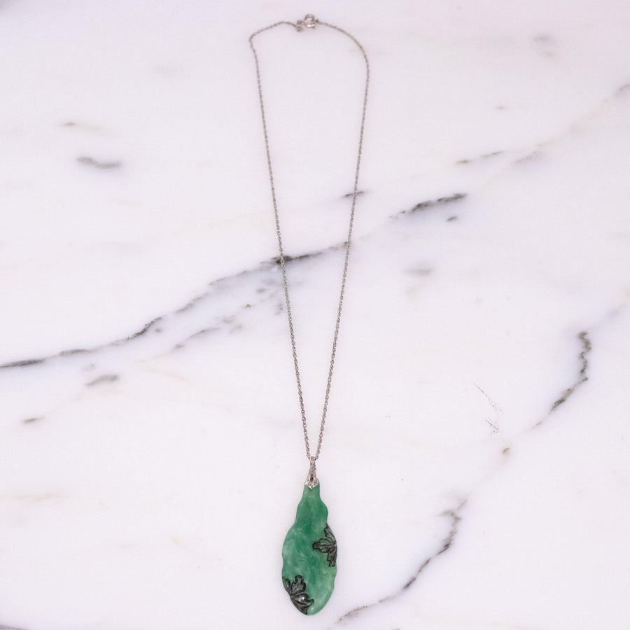 Vintage Art Deco Sterling Silver Jade Green Pressed Glass with Floral Etching by Vintage Meet Modern - Vintage Meet Modern Vintage Jewelry - Chicago, Illinois - #oldhollywoodglamour #vintagemeetmodern #designervintage #jewelrybox #antiquejewelry #vintagejewelry
