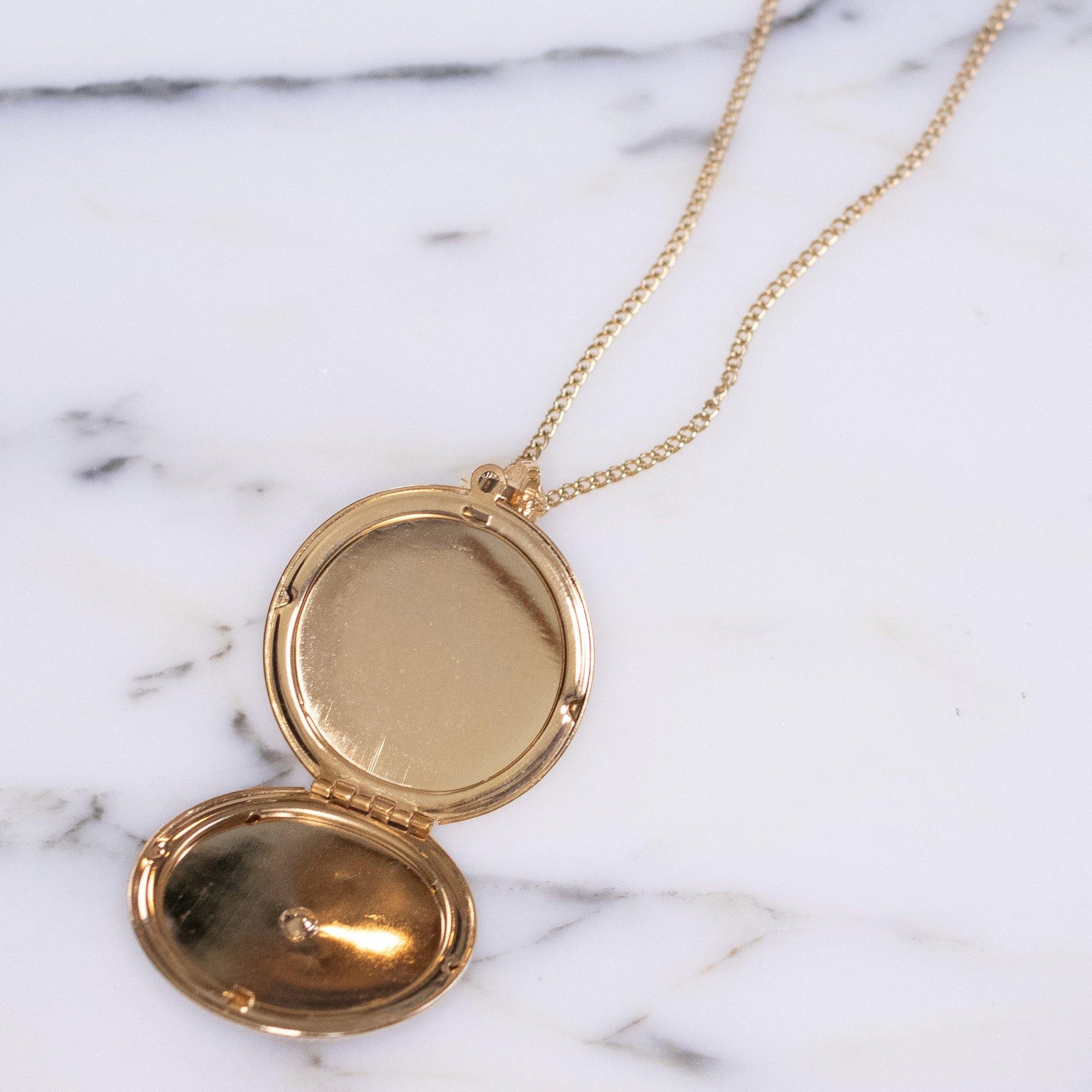 Vintage 1950s Florenza Necklace with Working Red Enamel Locket by Florenza - Vintage Meet Modern Vintage Jewelry - Chicago, Illinois - #oldhollywoodglamour #vintagemeetmodern #designervintage #jewelrybox #antiquejewelry #vintagejewelry