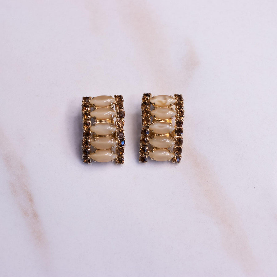 Vintage Champagne and Amber Rhinestones Earrings, Clip On by 1950s - Vintage Meet Modern Vintage Jewelry - Chicago, Illinois - #oldhollywoodglamour #vintagemeetmodern #designervintage #jewelrybox #antiquejewelry #vintagejewelry
