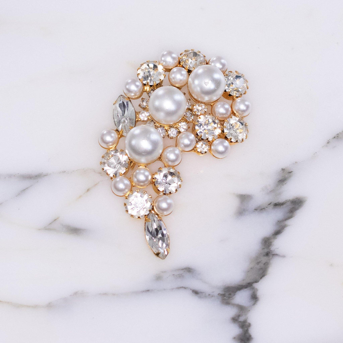 Vintage Huge Pearl and Diamante Crystal Paisley Style Brooch