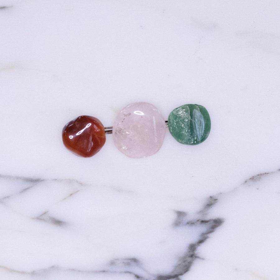 Vintage Rose Quartz, Jade, and Agate Stick Pin by Vintage Meet Modern - Vintage Meet Modern Vintage Jewelry - Chicago, Illinois - #oldhollywoodglamour #vintagemeetmodern #designervintage #jewelrybox #antiquejewelry #vintagejewelry