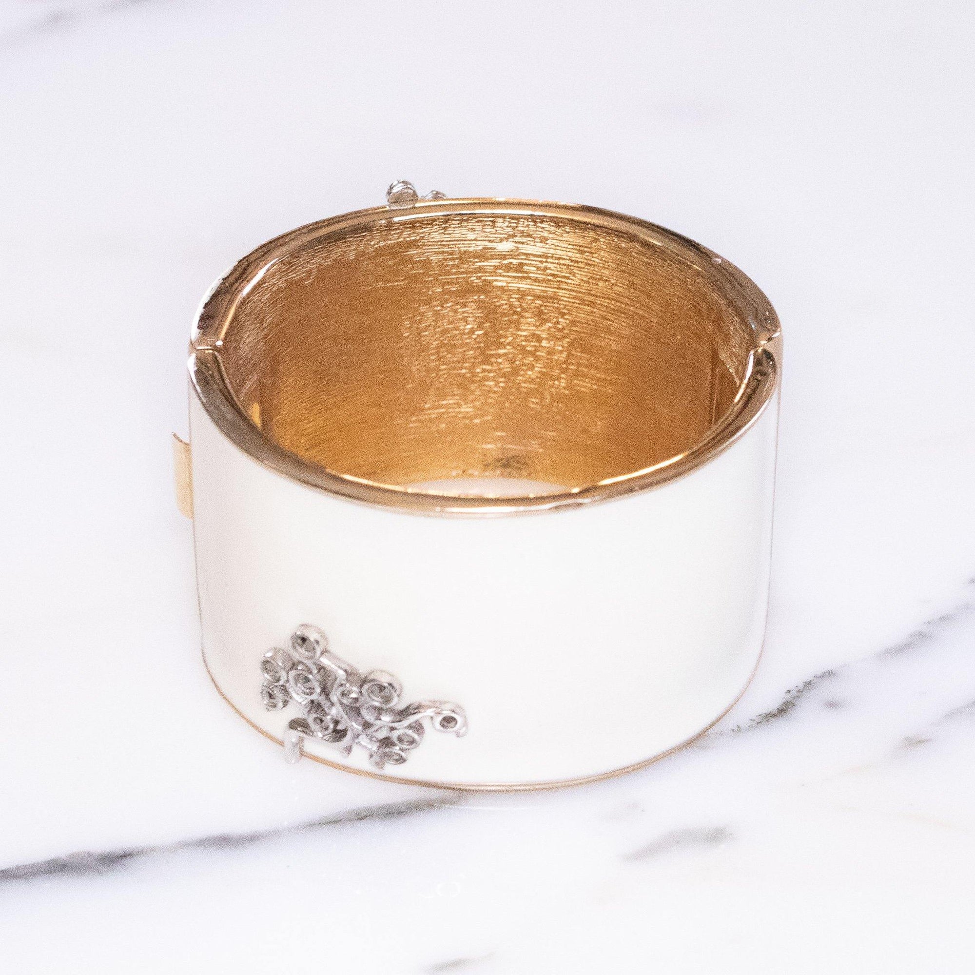 Ciner New York Scenic Garden in Antique Silver by Ciner - Vintage Meet Modern Vintage Jewelry - Chicago, Illinois - #oldhollywoodglamour #vintagemeetmodern #designervintage #jewelrybox #antiquejewelry #vintagejewelry