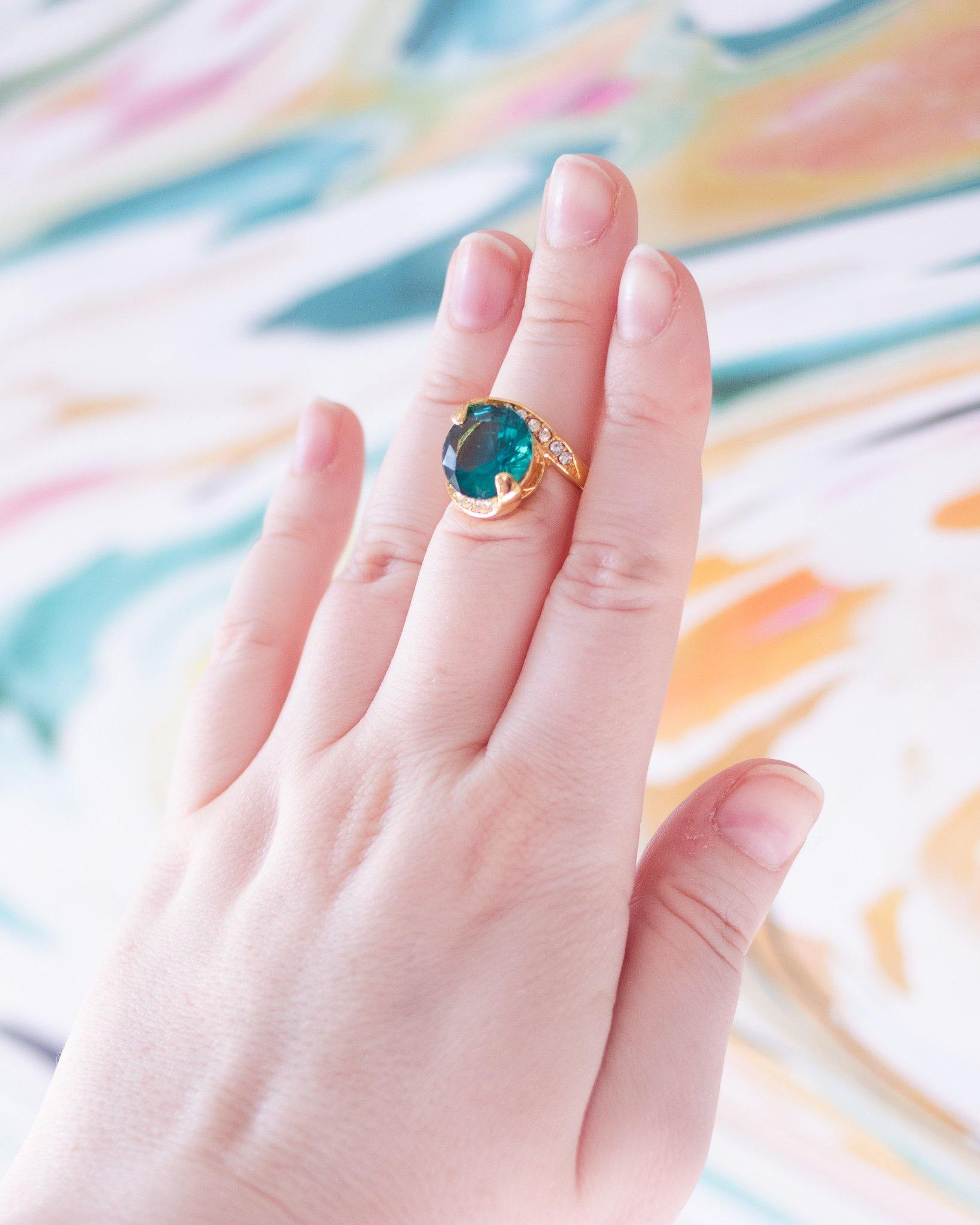 Vintage Aqua and Diamante Crystal Statement Ring Size 6 by 1980s - Vintage Meet Modern Vintage Jewelry - Chicago, Illinois - #oldhollywoodglamour #vintagemeetmodern #designervintage #jewelrybox #antiquejewelry #vintagejewelry