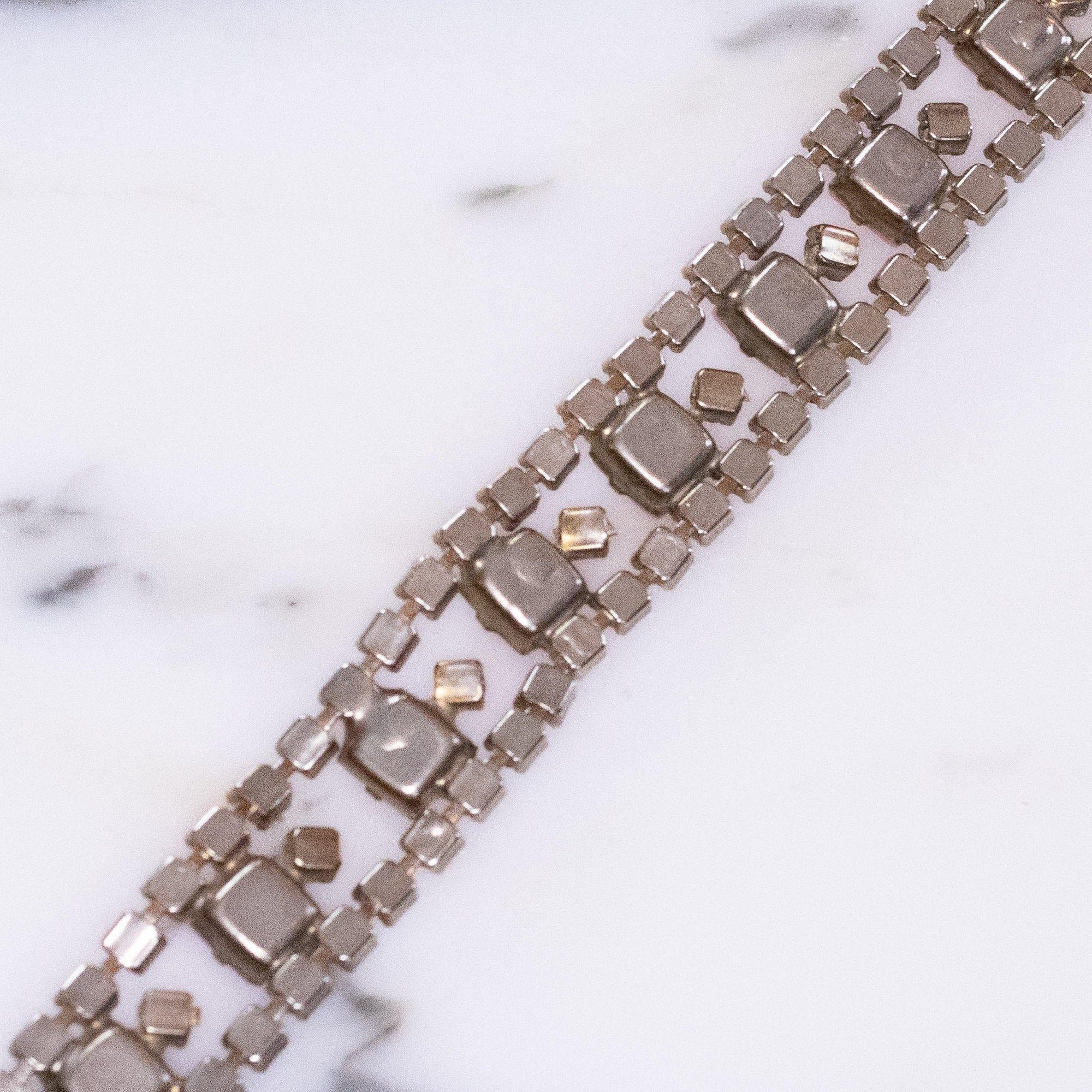 Vintage Shade of Pink Rhinestone Bracelet by Vintage Meet Modern - Vintage Meet Modern Vintage Jewelry - Chicago, Illinois - #oldhollywoodglamour #vintagemeetmodern #designervintage #jewelrybox #antiquejewelry #vintagejewelry
