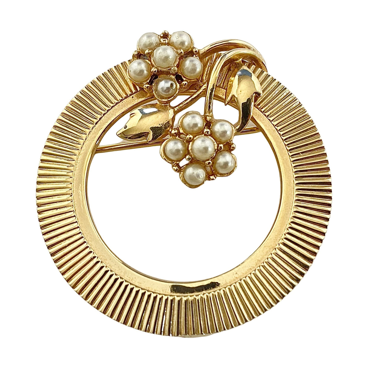 Vintage Coro Gold and Pearl Brooch