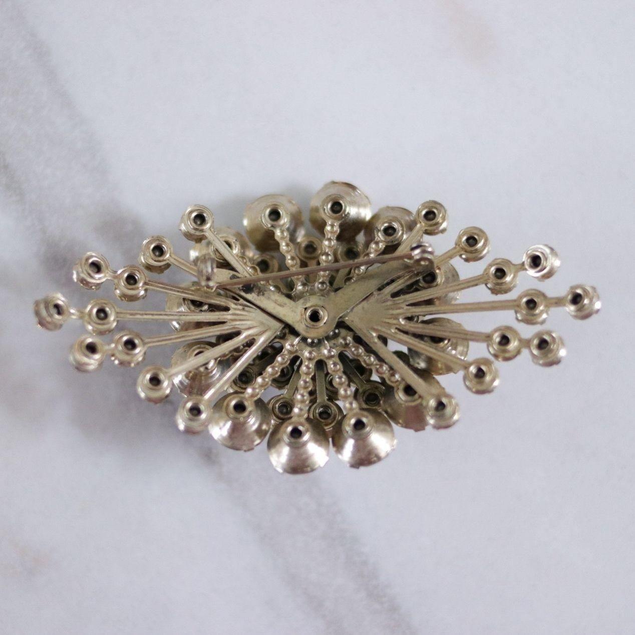 Vintage Judy Lee Sparkly Aurora Borealis Rhinestone Spray Style Brooch by Unsigned Judy Lee - Vintage Meet Modern Vintage Jewelry - Chicago, Illinois - #oldhollywoodglamour #vintagemeetmodern #designervintage #jewelrybox #antiquejewelry #vintagejewelry