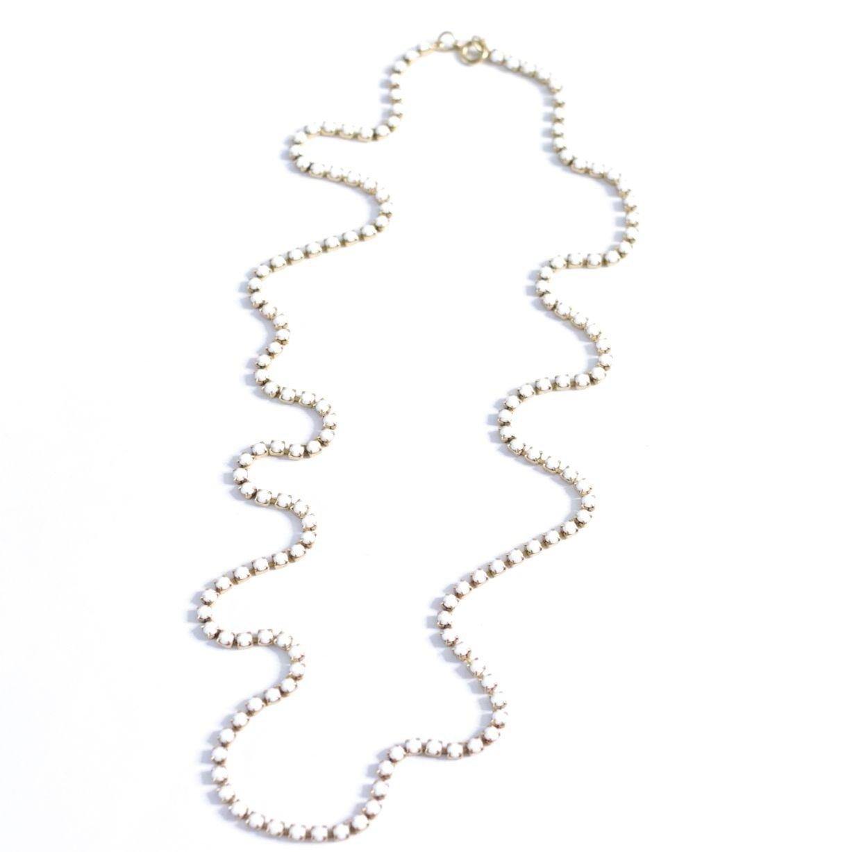 Vintage Milk Glass Rhinestone Single Strand Necklace by Unsigned Beauty - Vintage Meet Modern Vintage Jewelry - Chicago, Illinois - #oldhollywoodglamour #vintagemeetmodern #designervintage #jewelrybox #antiquejewelry #vintagejewelry