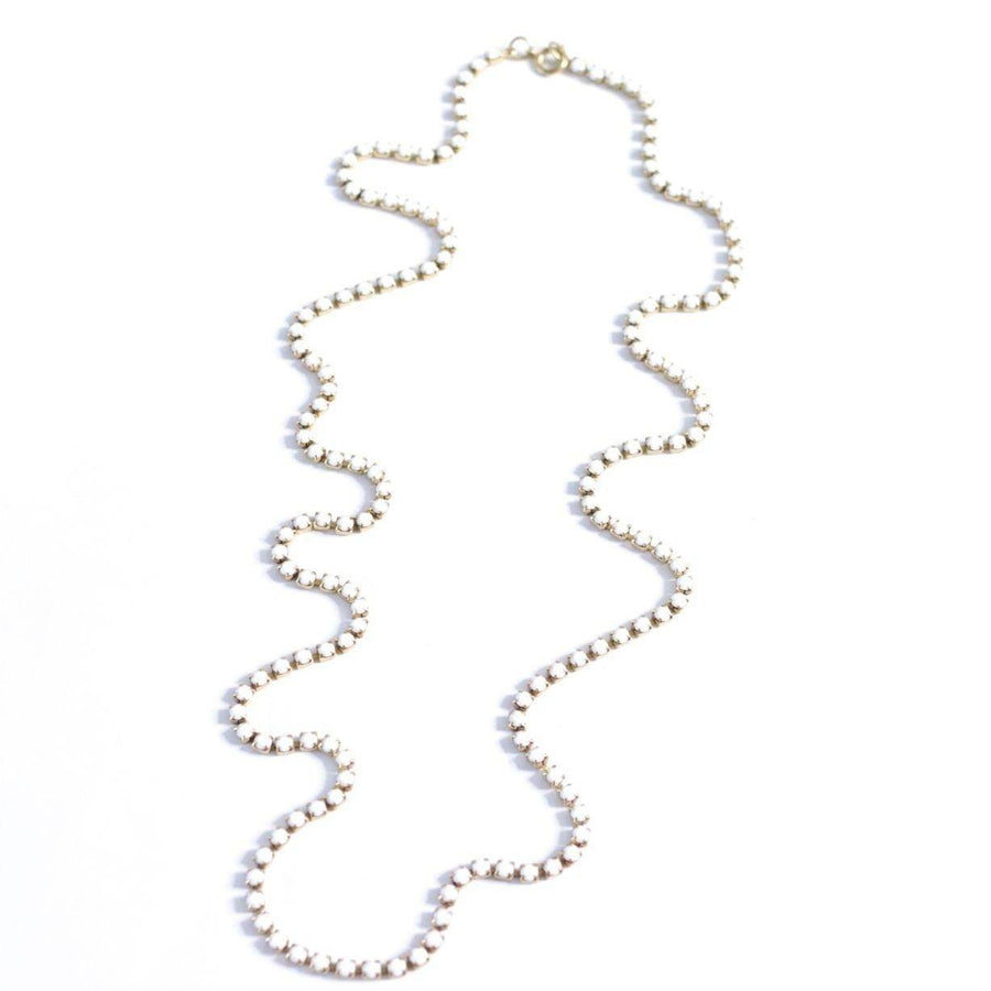 Vintage Milk Glass Rhinestone Single Strand Necklace by Unsigned Beauty - Vintage Meet Modern Vintage Jewelry - Chicago, Illinois - #oldhollywoodglamour #vintagemeetmodern #designervintage #jewelrybox #antiquejewelry #vintagejewelry
