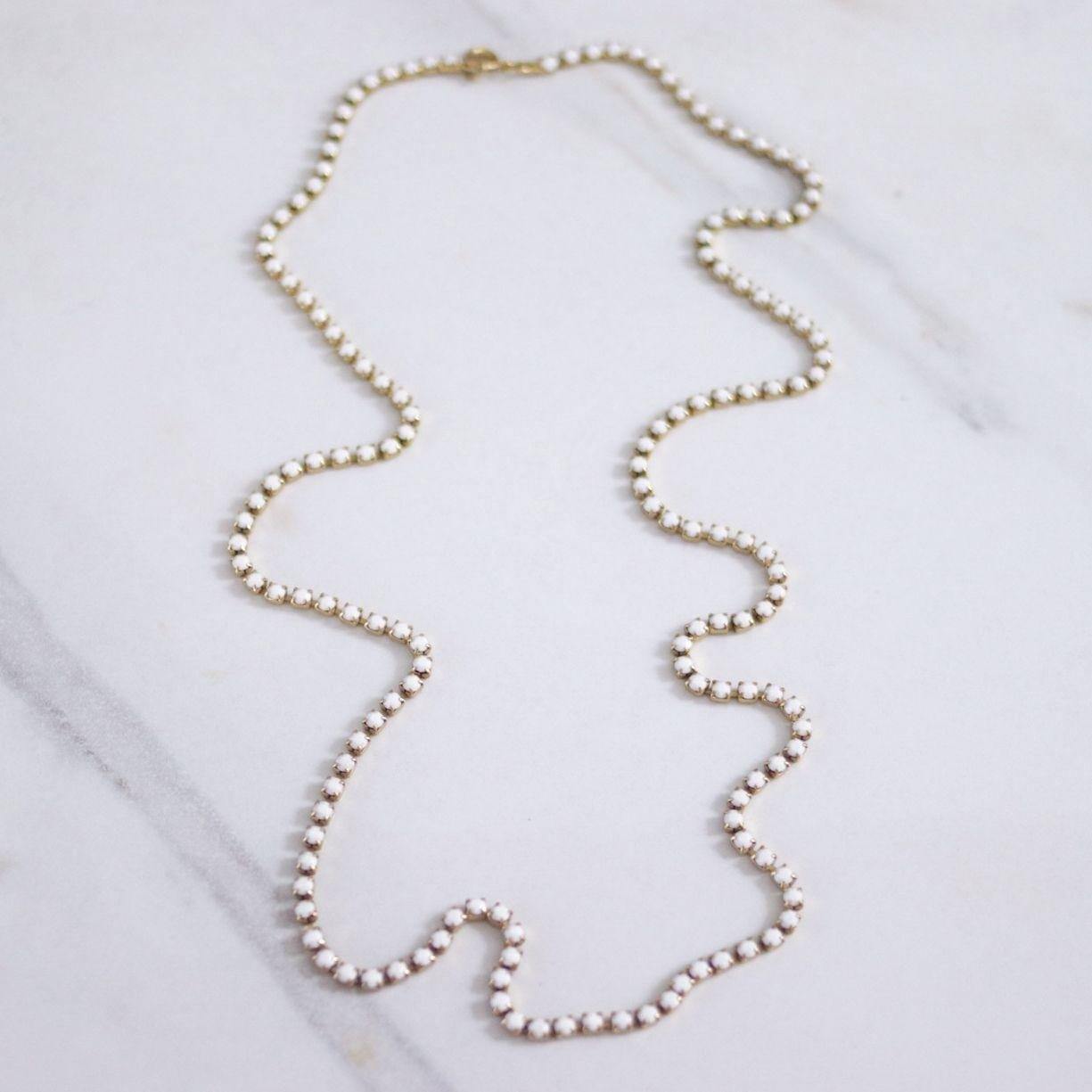 Vintage Milk Glass Rhinestone Single Strand Necklace by Unsigned Beauty - Vintage Meet Modern Vintage Jewelry - Chicago, Illinois - #oldhollywoodglamour #vintagemeetmodern #designervintage #jewelrybox #antiquejewelry #vintagejewelry