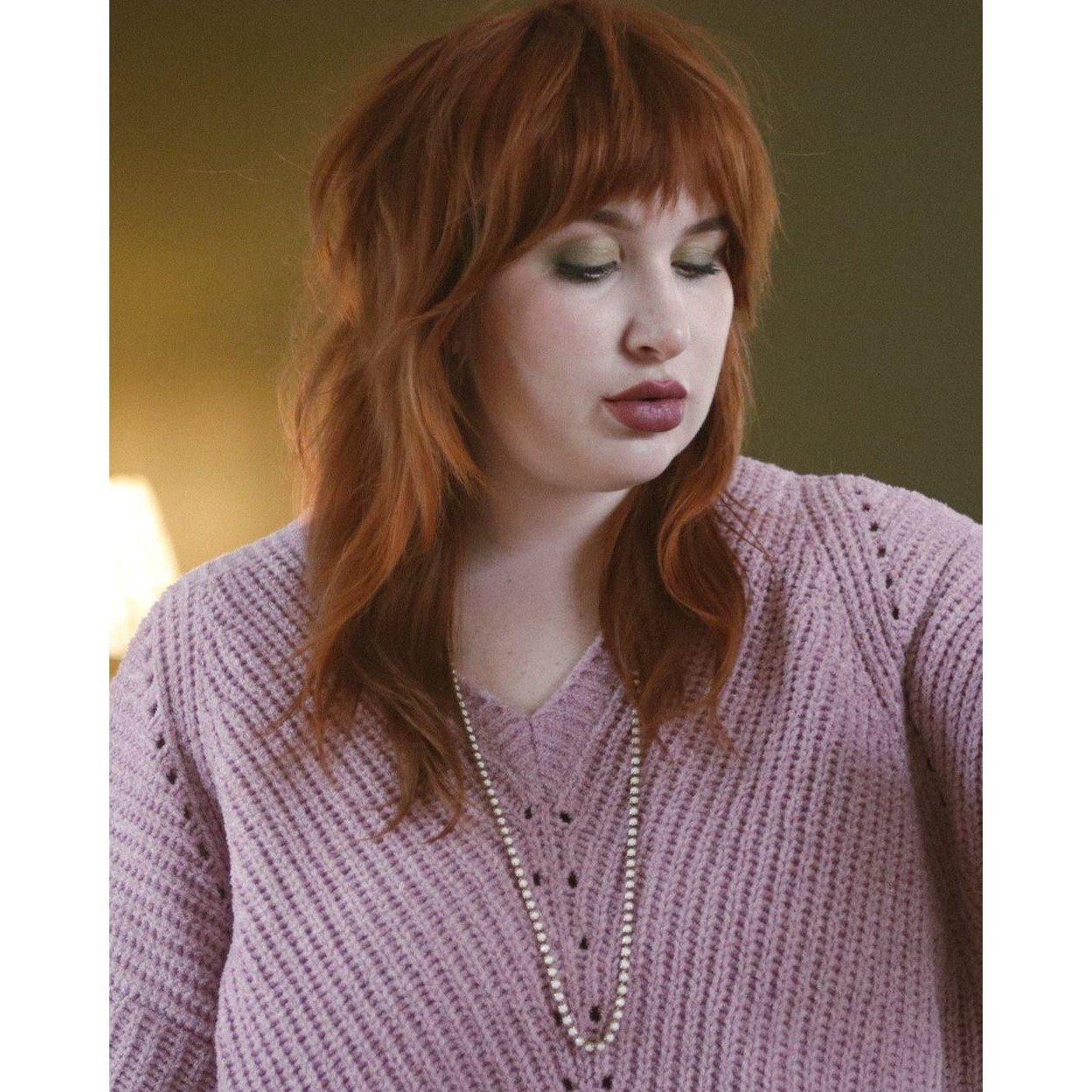 Vintage Milk Glass Rhinestone Single Strand Necklace by Unsigned Beauty - Vintage Meet Modern Vintage Jewelry - Chicago, Illinois - #oldhollywoodglamour #vintagemeetmodern #designervintage #jewelrybox #antiquejewelry #vintagejewelry