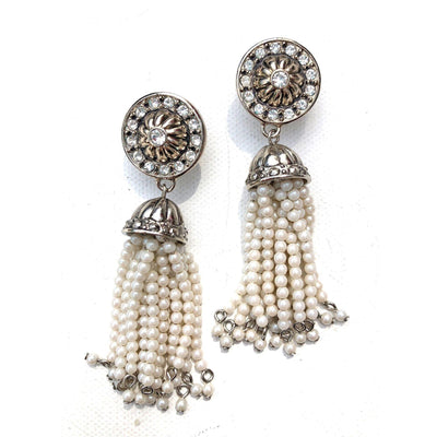 Vintage Avon Art Deco Style Pearl Tassel Earrings by Avon - Vintage Meet Modern Vintage Jewelry - Chicago, Illinois - #oldhollywoodglamour #vintagemeetmodern #designervintage #jewelrybox #antiquejewelry #vintagejewelry