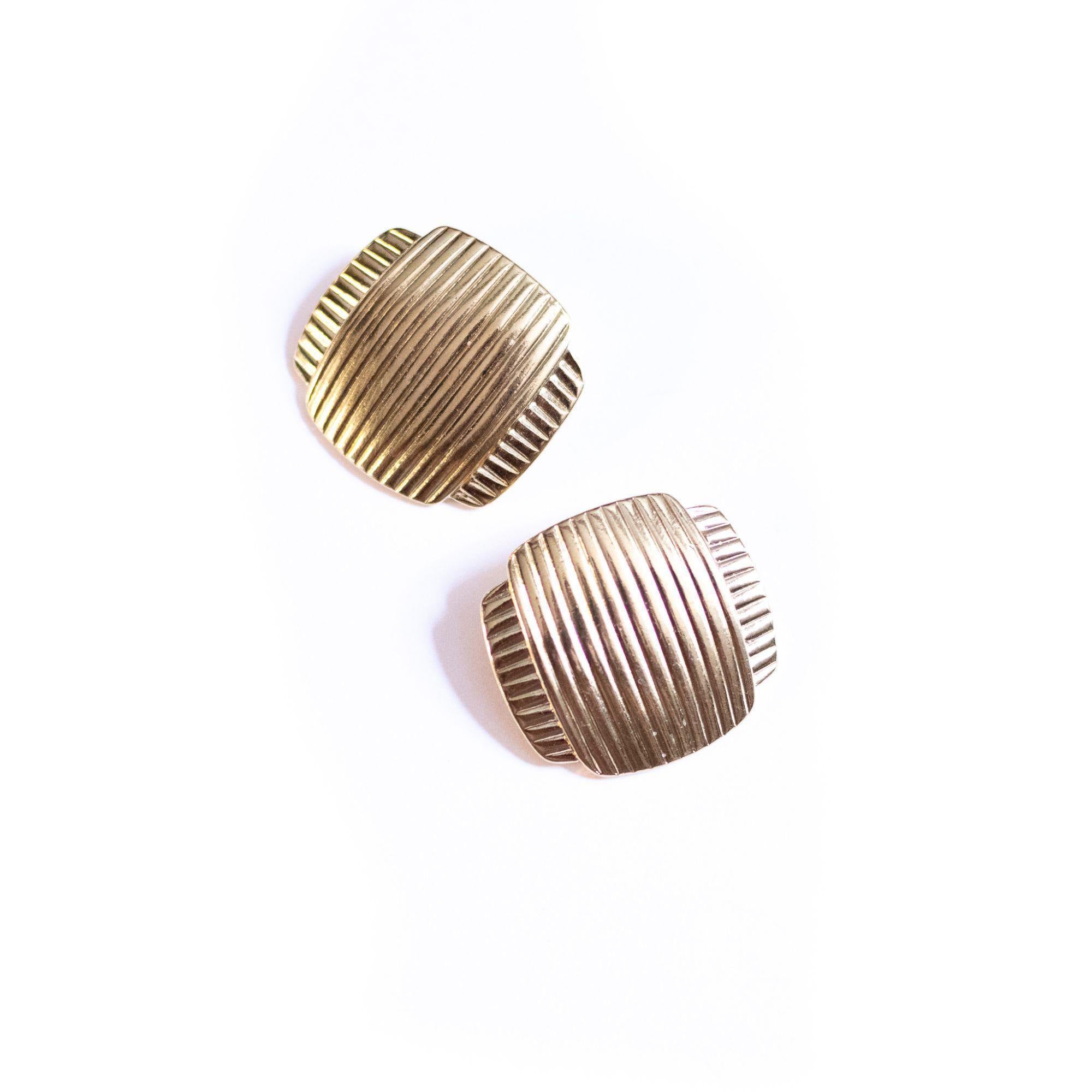 Vintage Crown Trifari 1980s Funky Gold Geometric Statement Earrings by Crown Trifar - Vintage Meet Modern Vintage Jewelry - Chicago, Illinois - #oldhollywoodglamour #vintagemeetmodern #designervintage #jewelrybox #antiquejewelry #vintagejewelry