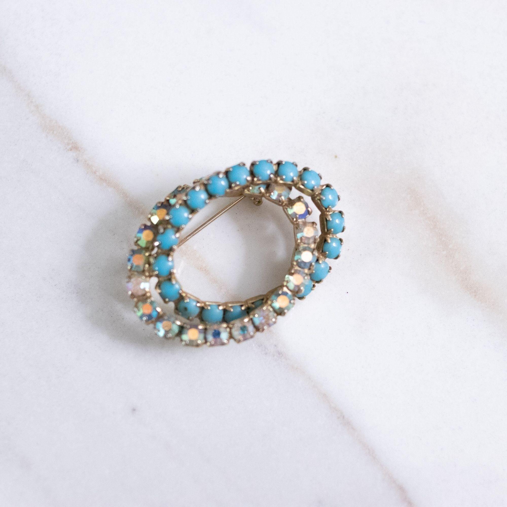 Vintage Turquoise Milk Glass and Aurora Borealis Brooch by Unsigned Beauty - Vintage Meet Modern Vintage Jewelry - Chicago, Illinois - #oldhollywoodglamour #vintagemeetmodern #designervintage #jewelrybox #antiquejewelry #vintagejewelry