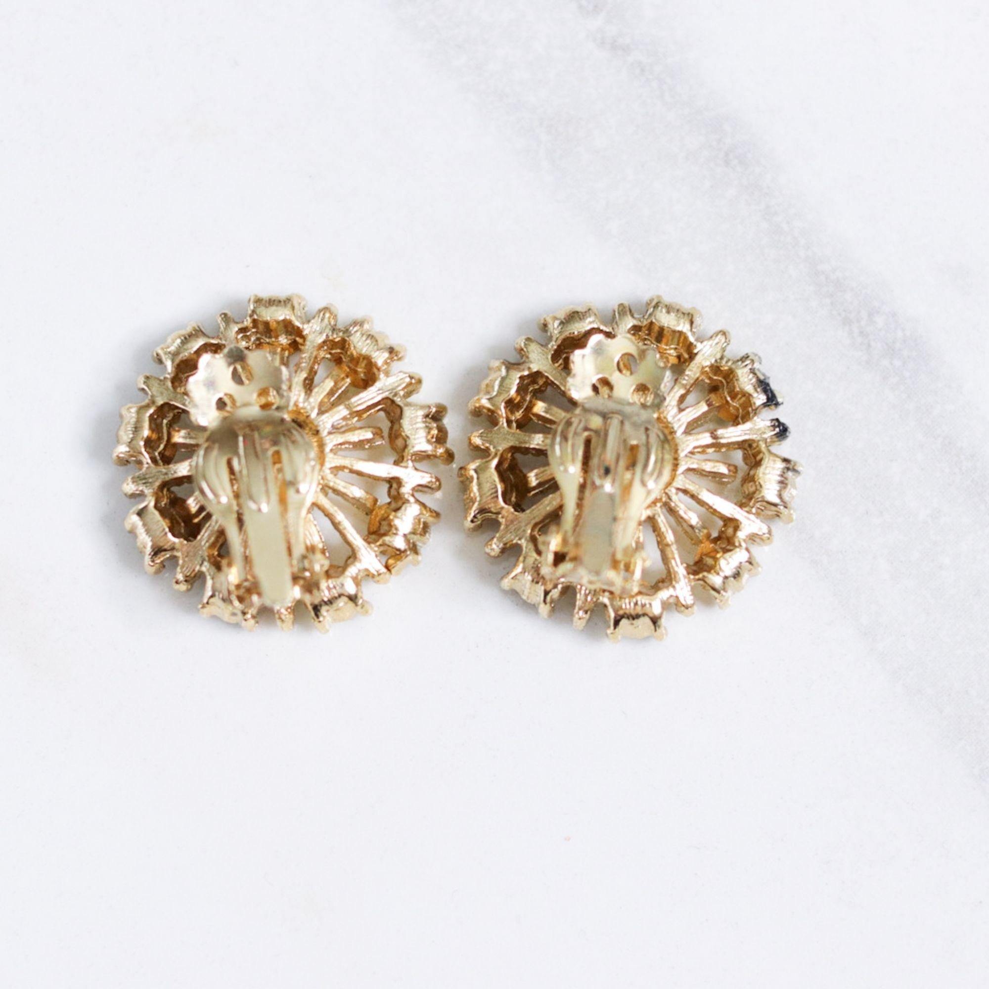Vintage Lisner Amber and Yellow Rhinestone Earrings by Vintage Meet Modern - Vintage Meet Modern Vintage Jewelry - Chicago, Illinois - #oldhollywoodglamour #vintagemeetmodern #designervintage #jewelrybox #antiquejewelry #vintagejewelry