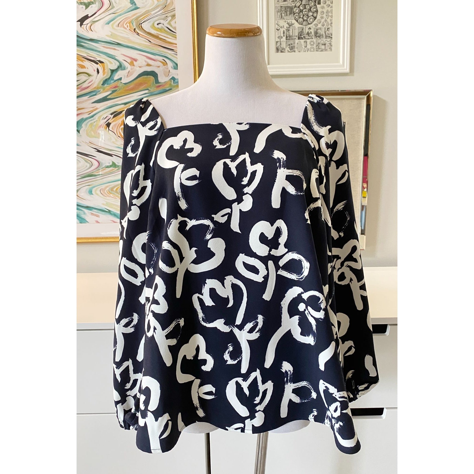 J.Crew Dark Navy and White Abstract Print Square Neck Blouse by J.Crew 365 - Vintage Meet Modern Vintage Jewelry - Chicago, Illinois - #oldhollywoodglamour #vintagemeetmodern #designervintage #jewelrybox #antiquejewelry #vintagejewelry