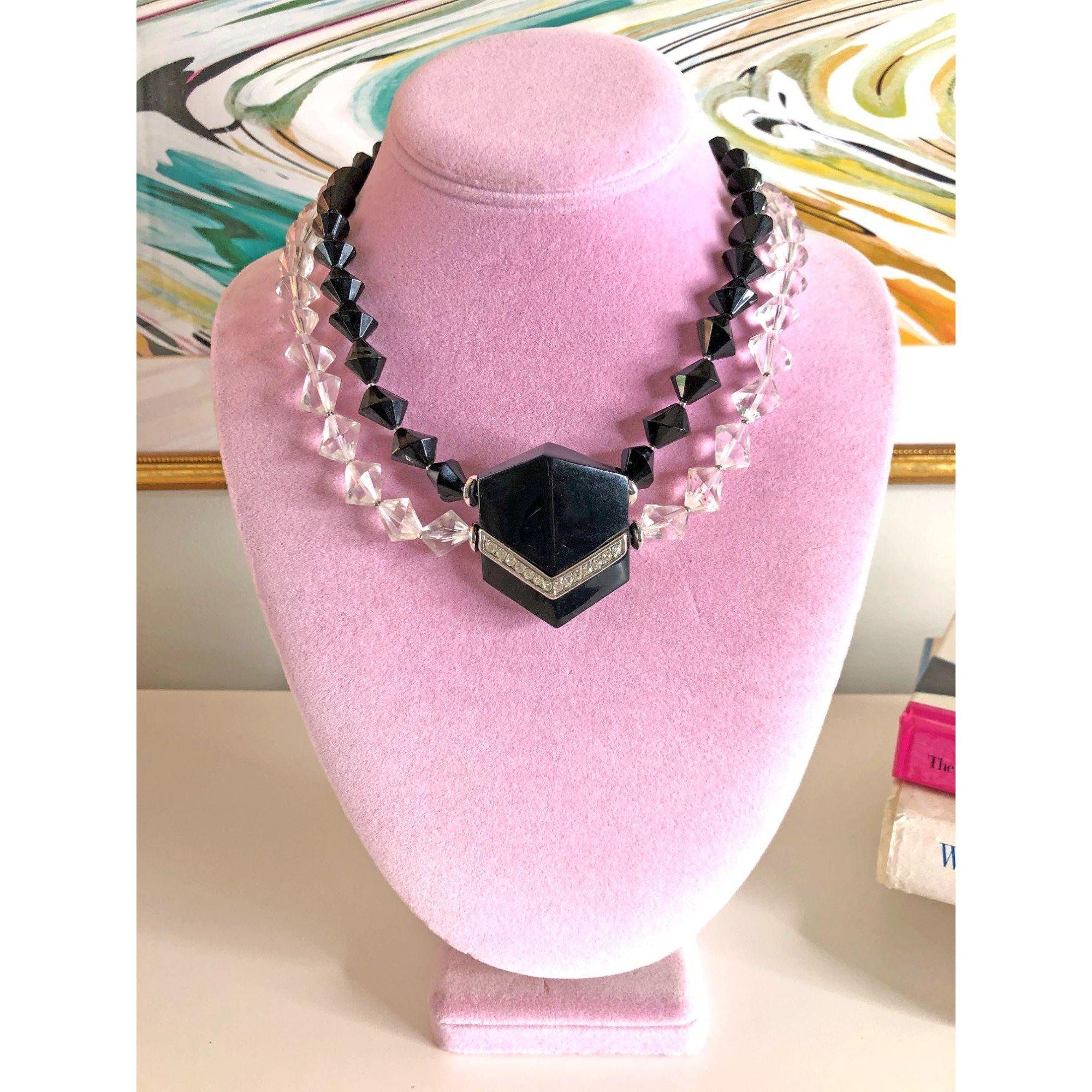 Vintage Art Deco Style Jet and Clear Lucite Necklace by Unsigned Beauty - Vintage Meet Modern Vintage Jewelry - Chicago, Illinois - #oldhollywoodglamour #vintagemeetmodern #designervintage #jewelrybox #antiquejewelry #vintagejewelry