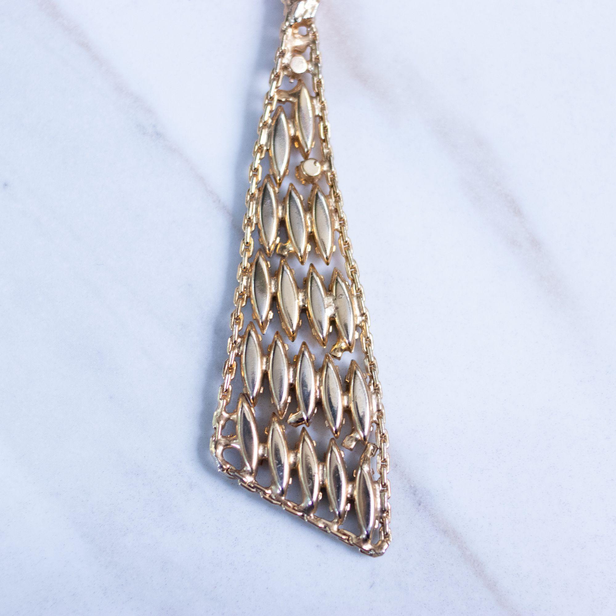 Vintage Amber, Peridot, Citrine, Rhinestone Modernist Statement Necklace by Unsigned Beauty - Vintage Meet Modern Vintage Jewelry - Chicago, Illinois - #oldhollywoodglamour #vintagemeetmodern #designervintage #jewelrybox #antiquejewelry #vintagejewelry