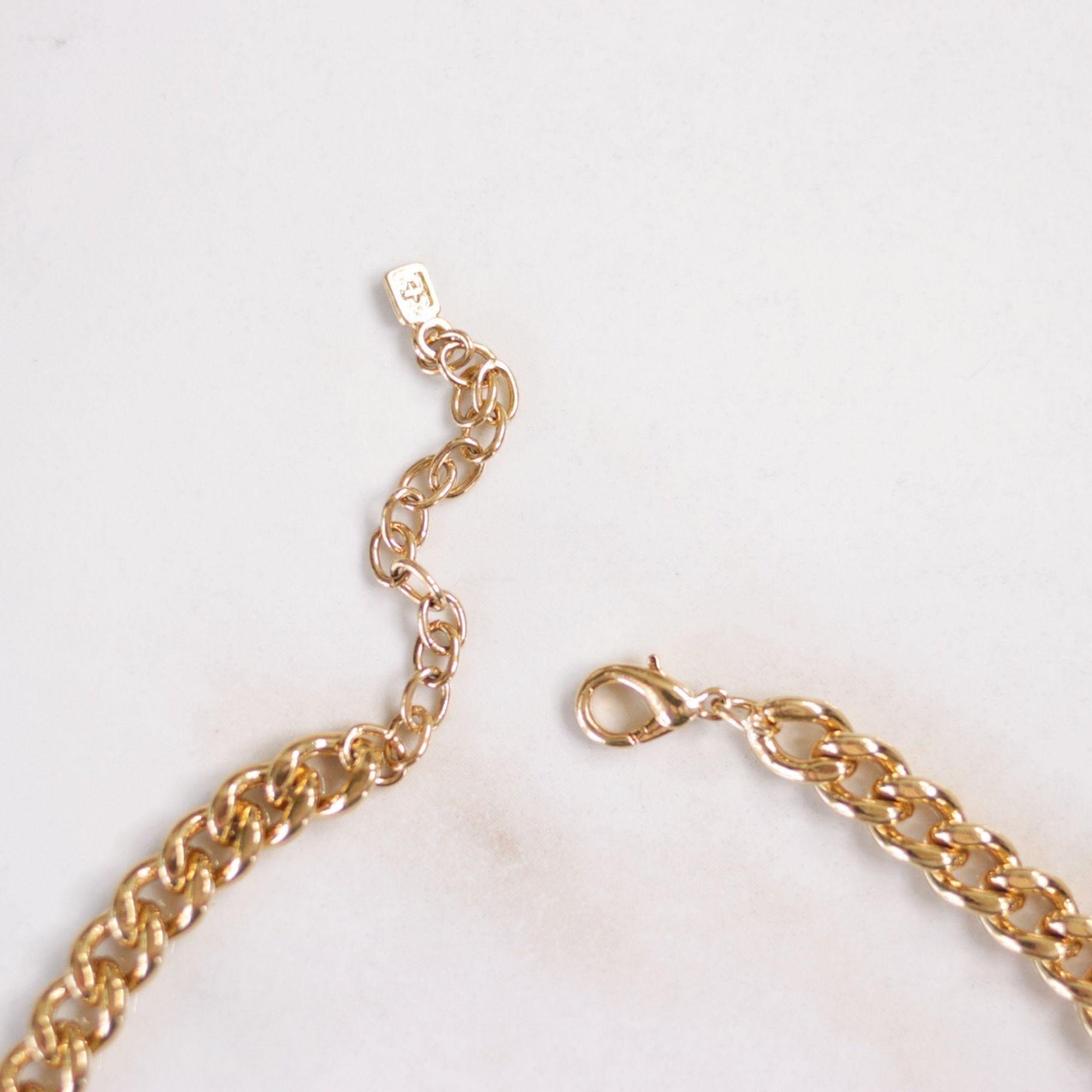 Vintage Gold Curb Chain Necklace with Bezel Set CZ by Unsigned Beauty - Vintage Meet Modern Vintage Jewelry - Chicago, Illinois - #oldhollywoodglamour #vintagemeetmodern #designervintage #jewelrybox #antiquejewelry #vintagejewelry