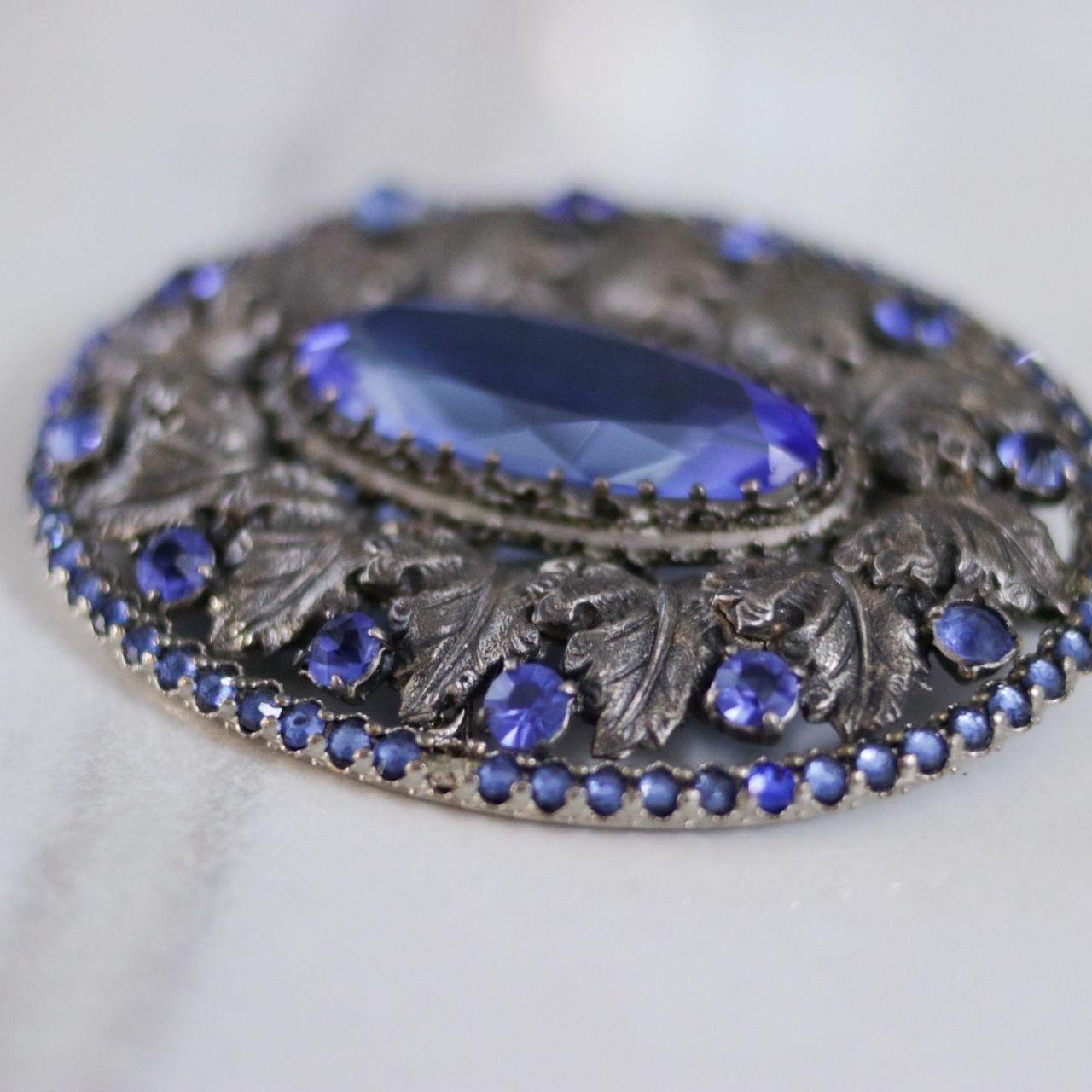 Vintage Czech Blue Crystal and Silver Brooch by Czech - Vintage Meet Modern Vintage Jewelry - Chicago, Illinois - #oldhollywoodglamour #vintagemeetmodern #designervintage #jewelrybox #antiquejewelry #vintagejewelry