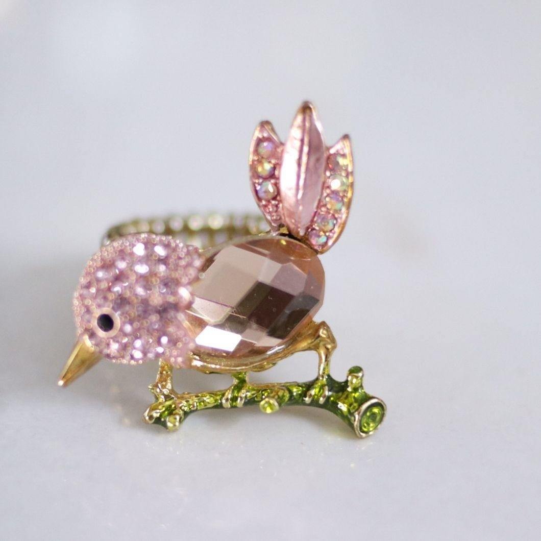 Vintage Meet Modern Pink Rhinestone Birdie Ring by Unsigned Beauty - Vintage Meet Modern Vintage Jewelry - Chicago, Illinois - #oldhollywoodglamour #vintagemeetmodern #designervintage #jewelrybox #antiquejewelry #vintagejewelry