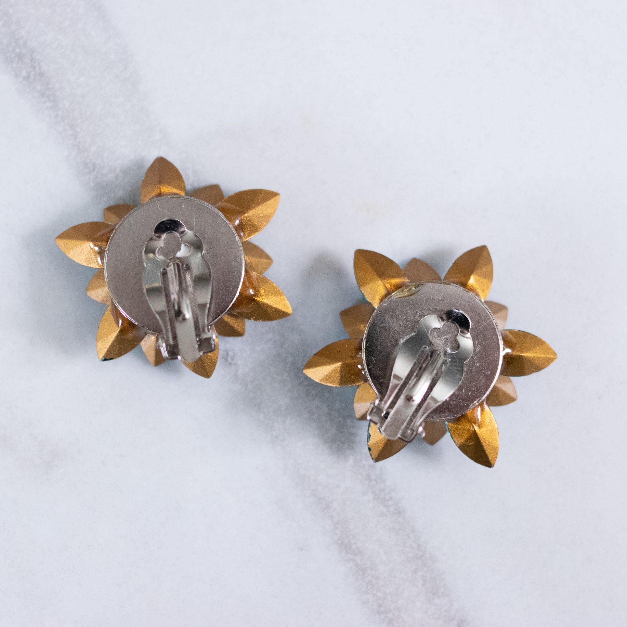 Vintage Teal Rhinestone Statement Earrings by Unsigned Beauty - Vintage Meet Modern Vintage Jewelry - Chicago, Illinois - #oldhollywoodglamour #vintagemeetmodern #designervintage #jewelrybox #antiquejewelry #vintagejewelry