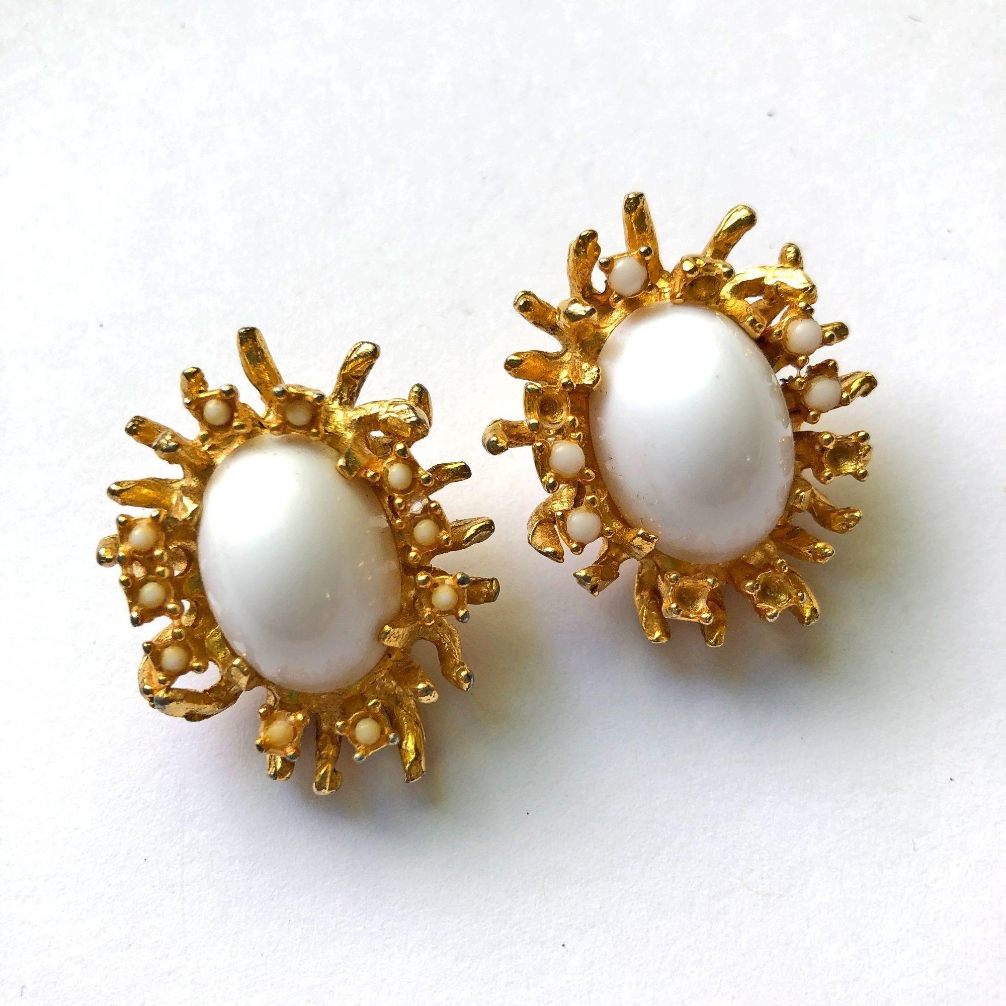 Vintage Brutalist Modern White Cabochon Gold Branch Statement Earrings by Vintage Meet Modern - Vintage Meet Modern Vintage Jewelry - Chicago, Illinois - #oldhollywoodglamour #vintagemeetmodern #designervintage #jewelrybox #antiquejewelry #vintagejewelry