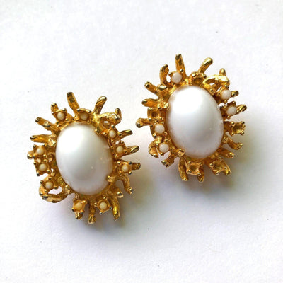 Vintage Brutalist Modern White Cabochon Gold Branch Statement Earrings by Vintage Meet Modern - Vintage Meet Modern Vintage Jewelry - Chicago, Illinois - #oldhollywoodglamour #vintagemeetmodern #designervintage #jewelrybox #antiquejewelry #vintagejewelry